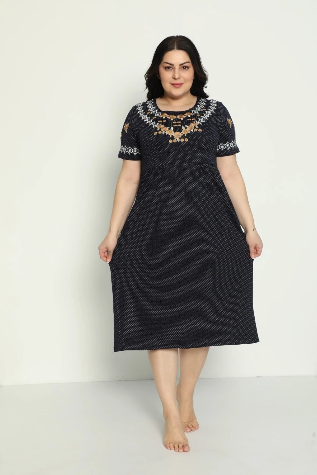 Kadın Cepli Nakış Detaylı Penye Modal Büyük Beden Elbise