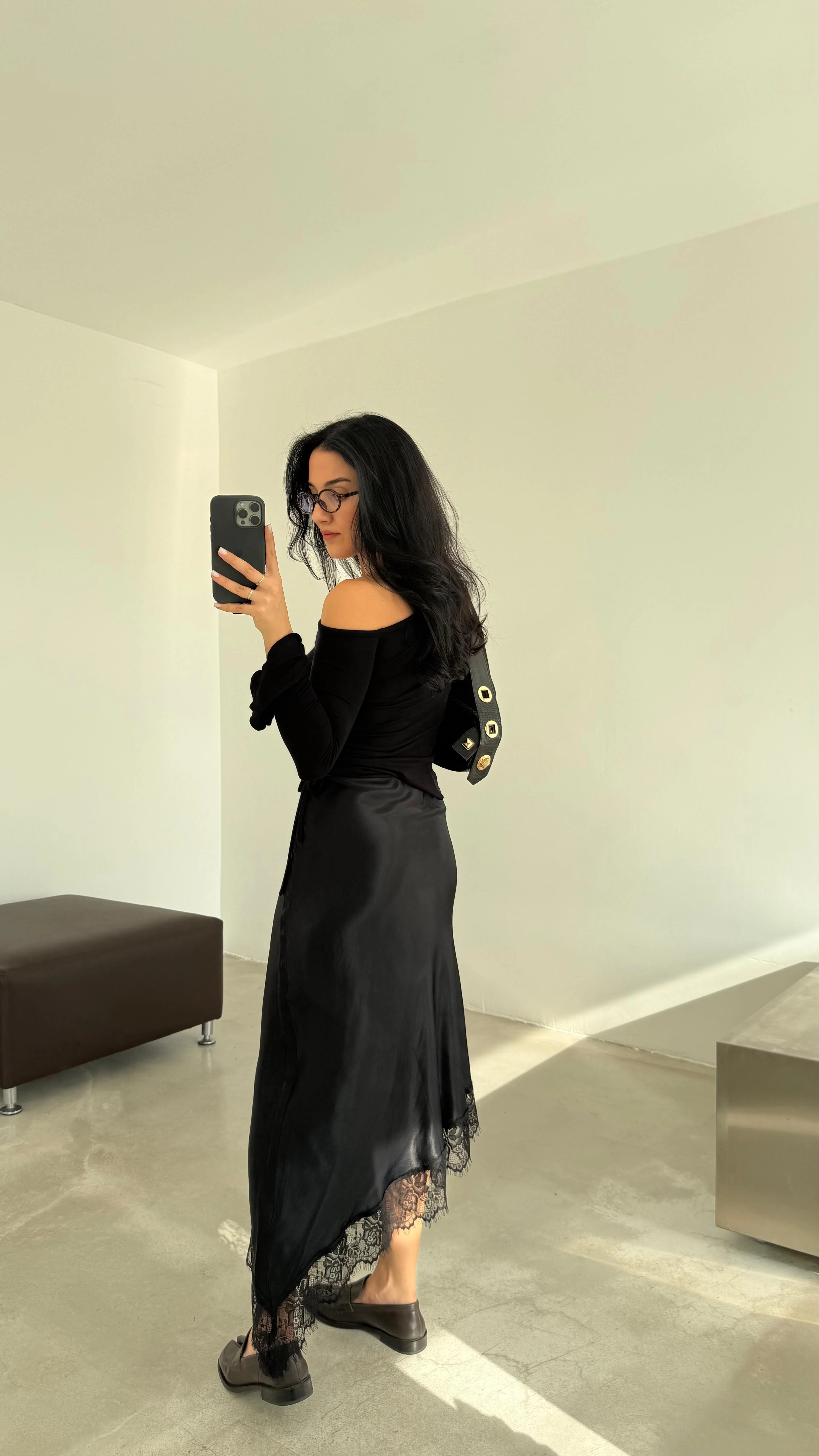 Dantel Parçalı Saten Etek (VNT251107)