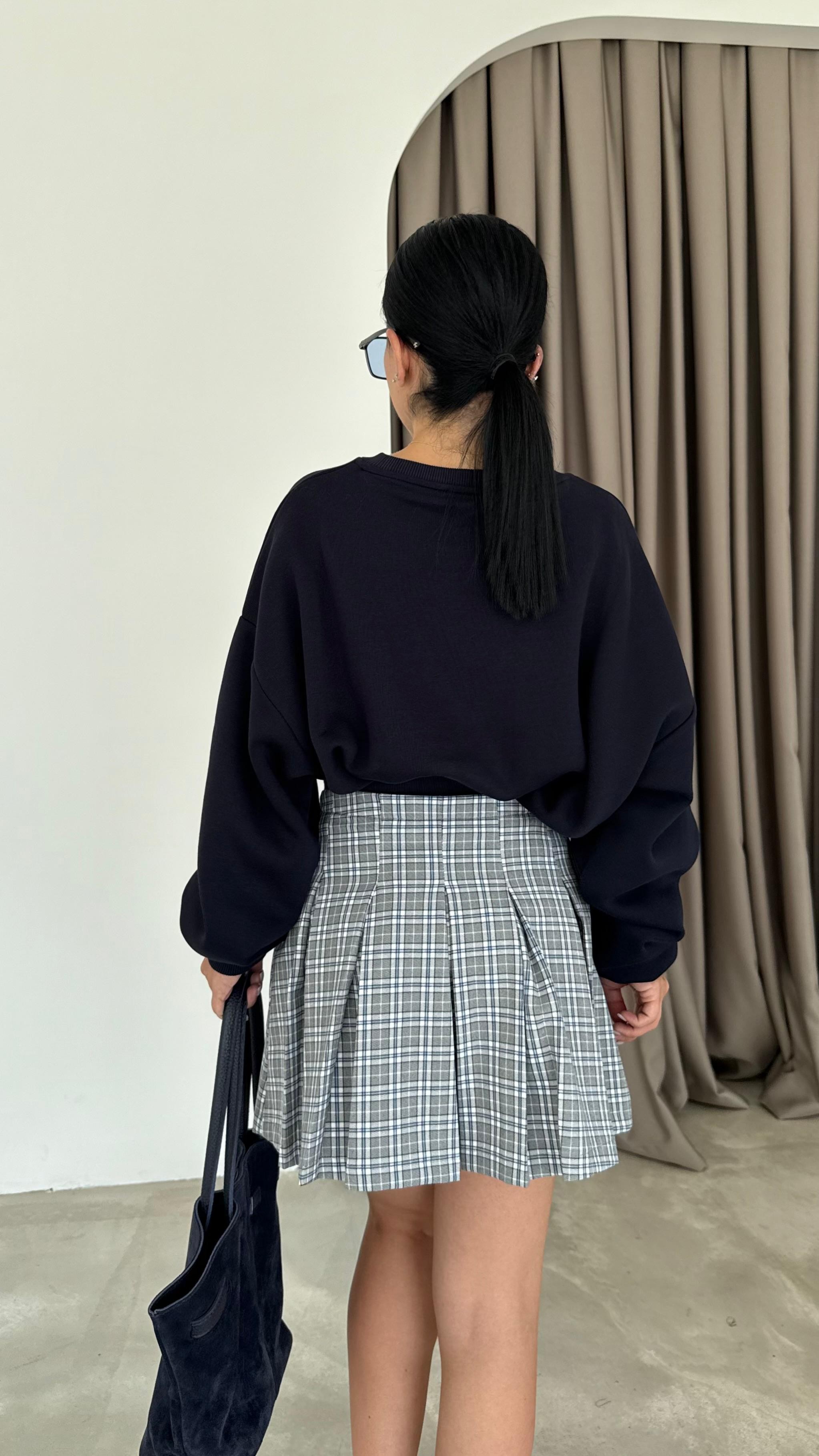 Yazı Detayı Ekose Desenli Oversize Sweatshirt (VNT00757)