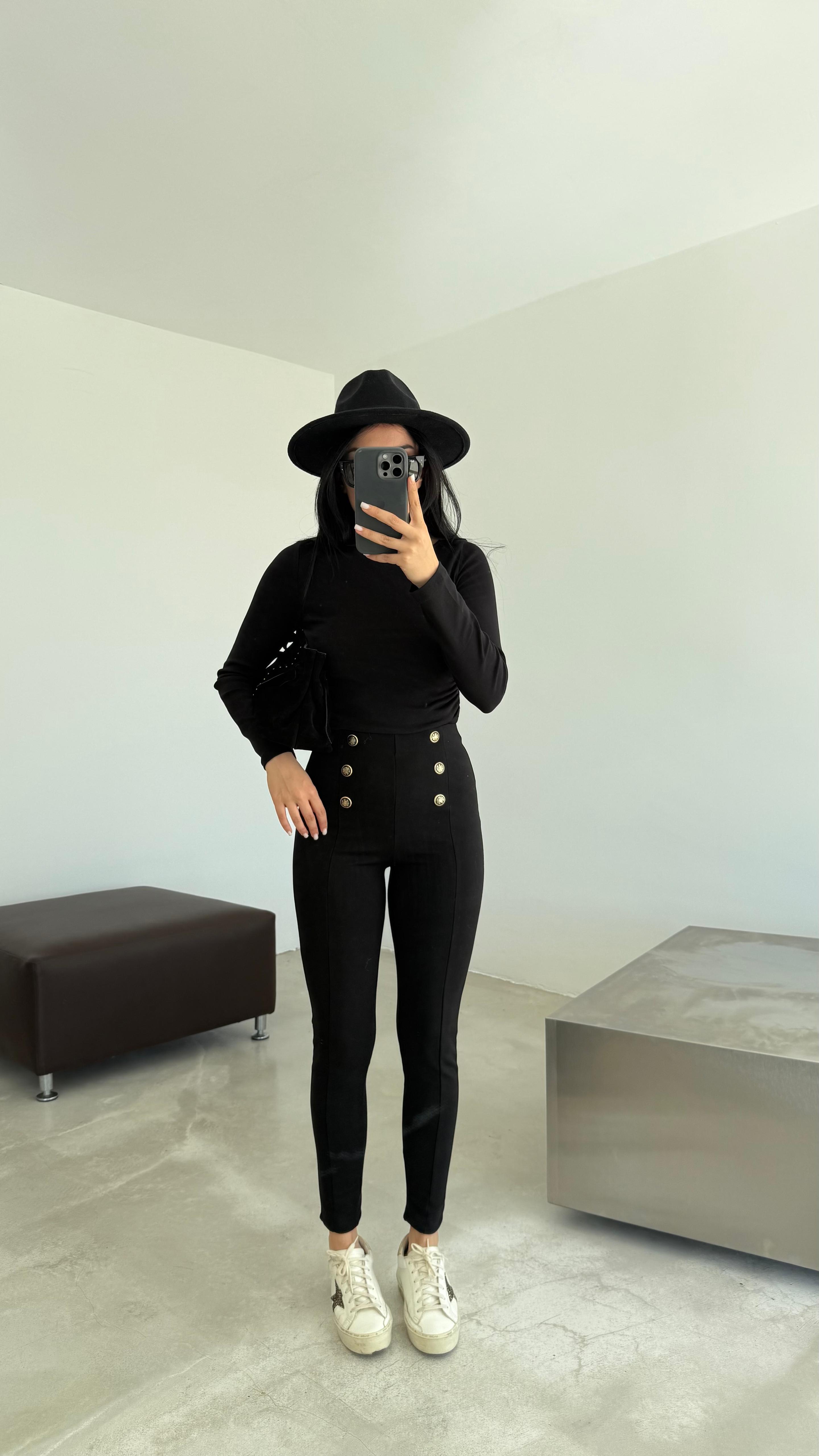 Gold Aksesuarlı Tayt