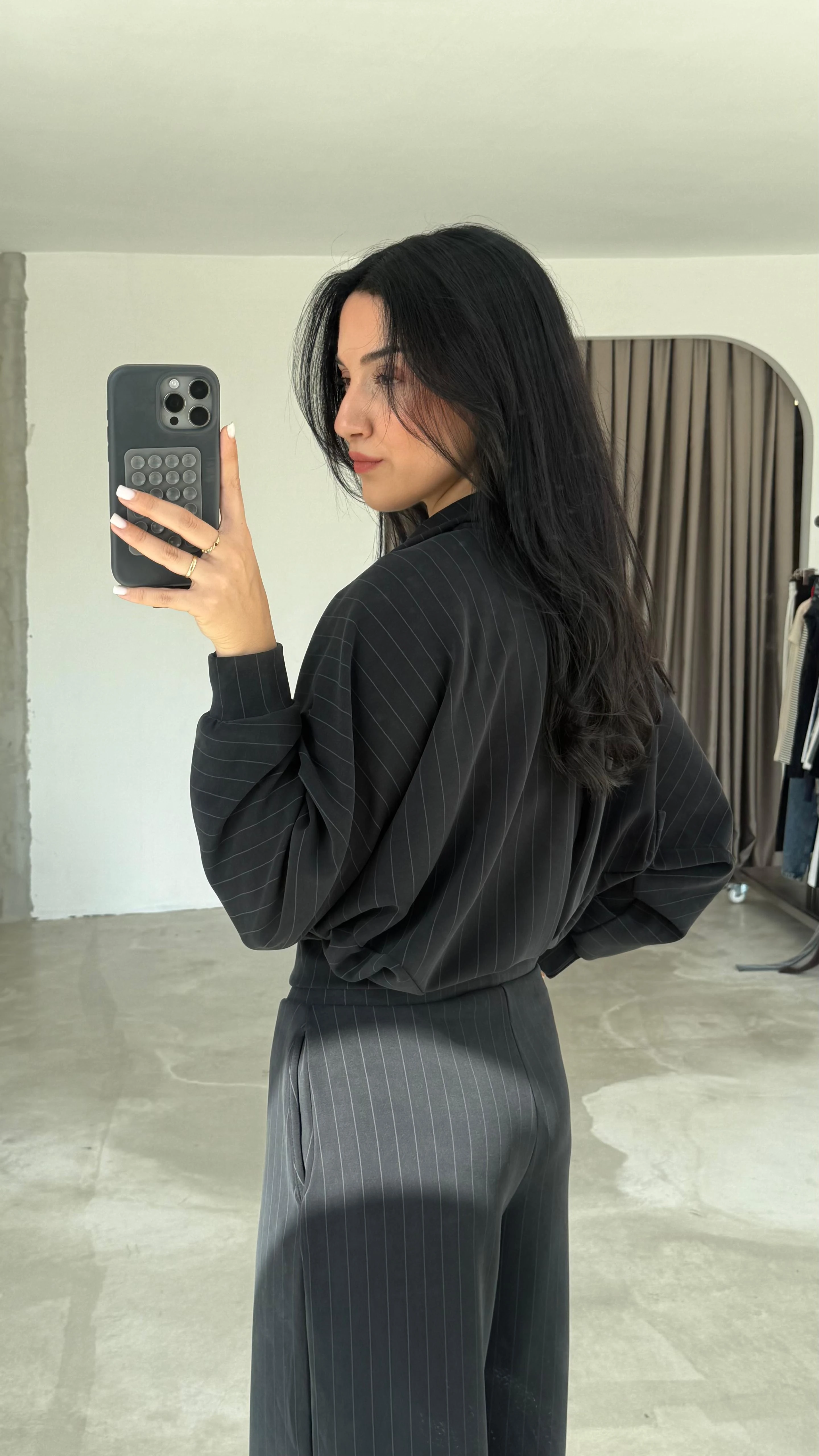 Sırt Pile Detaylı Takım