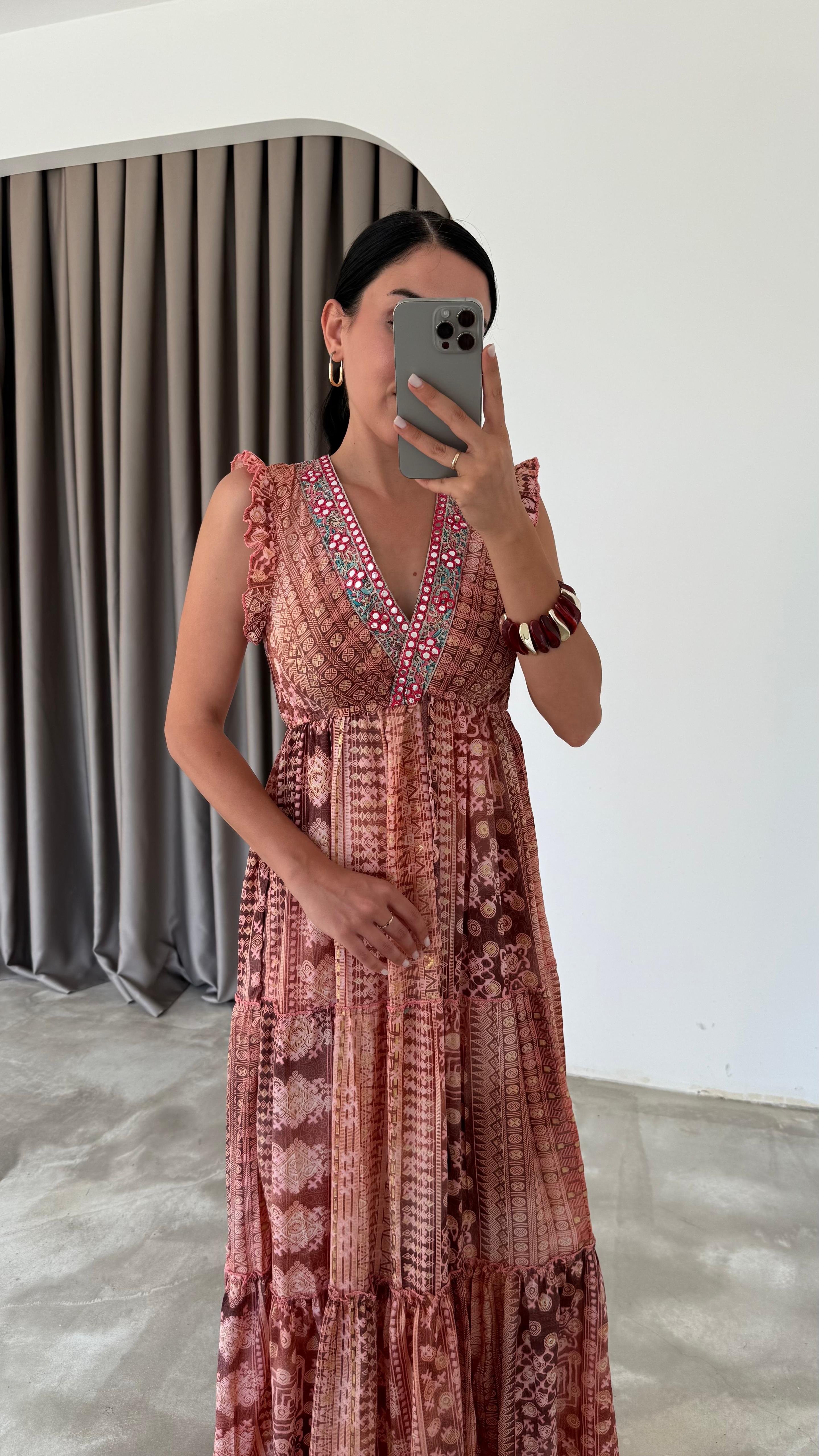 Boyundan Bağlamalı Yakası Pul Detaylı Elbise (VNT37487)