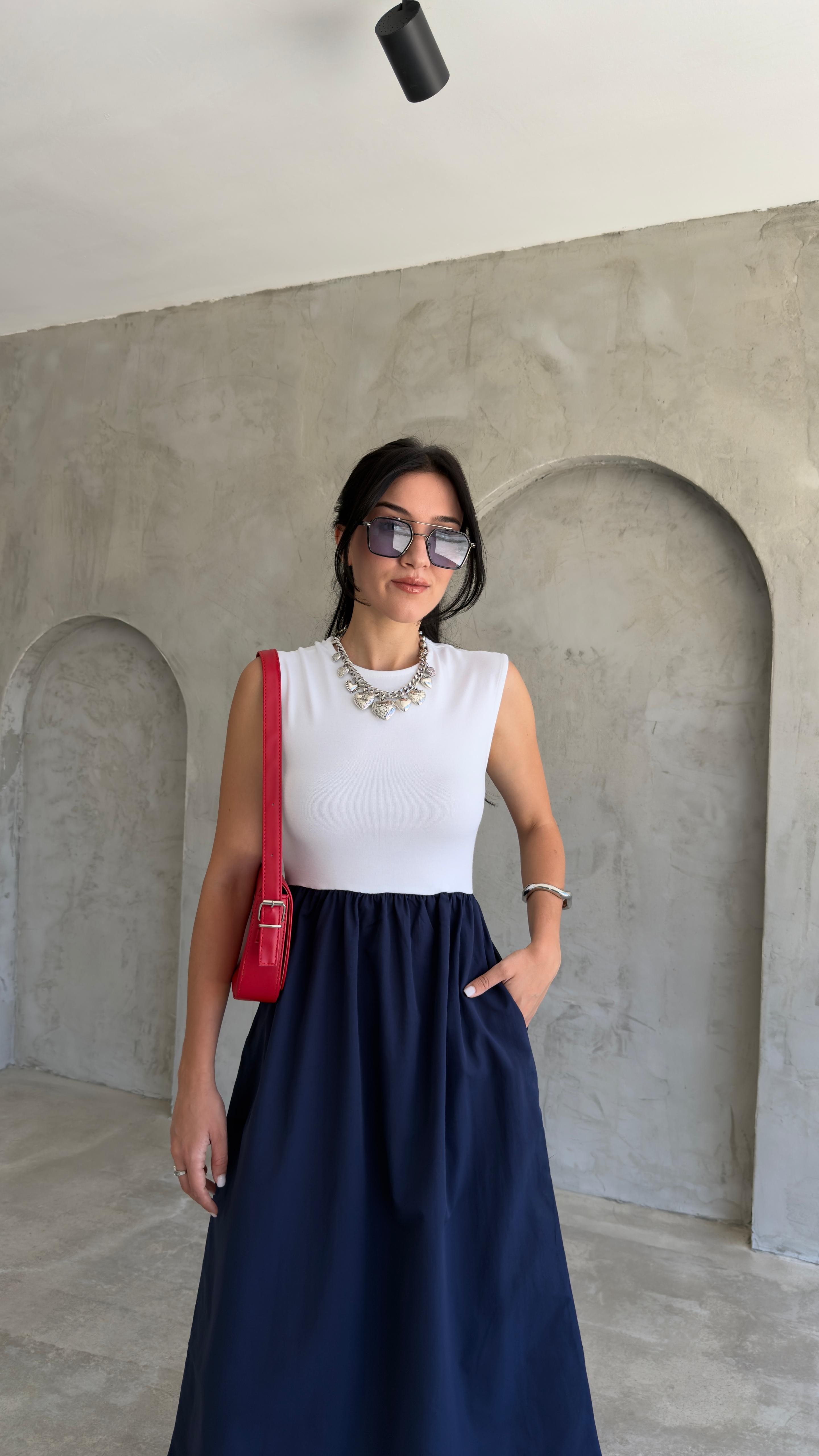Bel Lastik Detaylı Elbise (VNT17455)