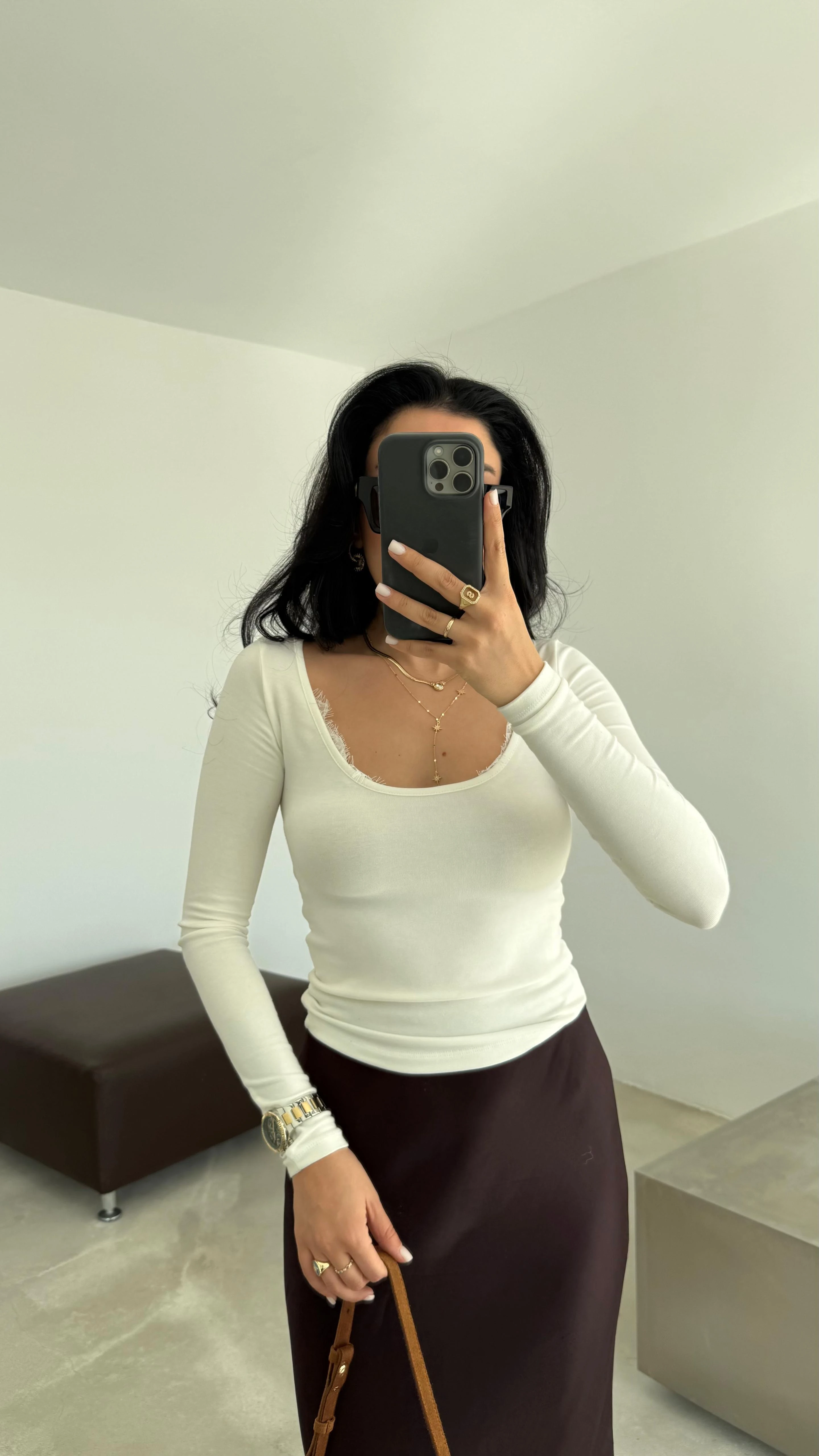 Oval Yaka Dantelli Bluz (VNT251066)