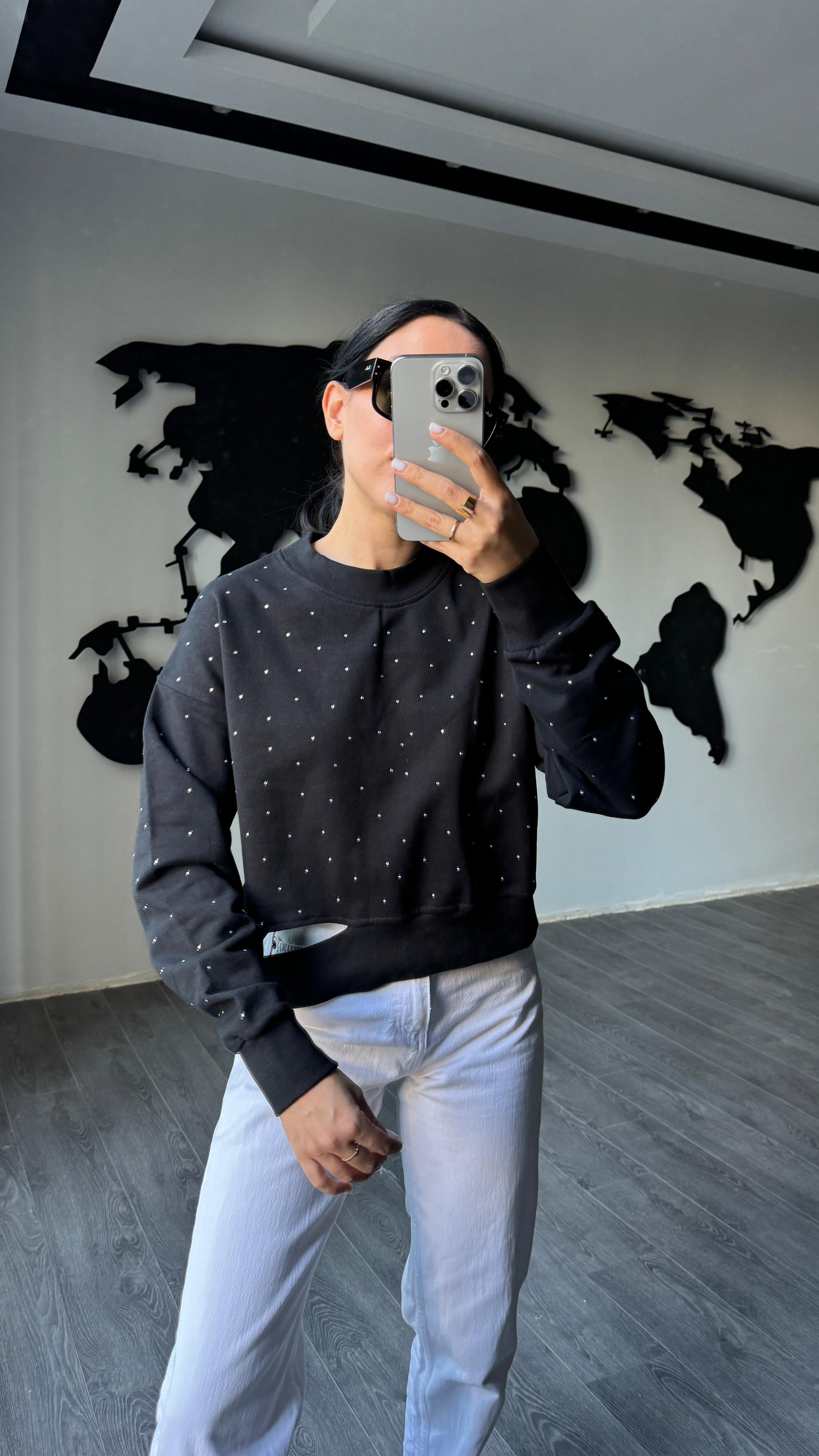 Marka Model Siyah Sweatshırt