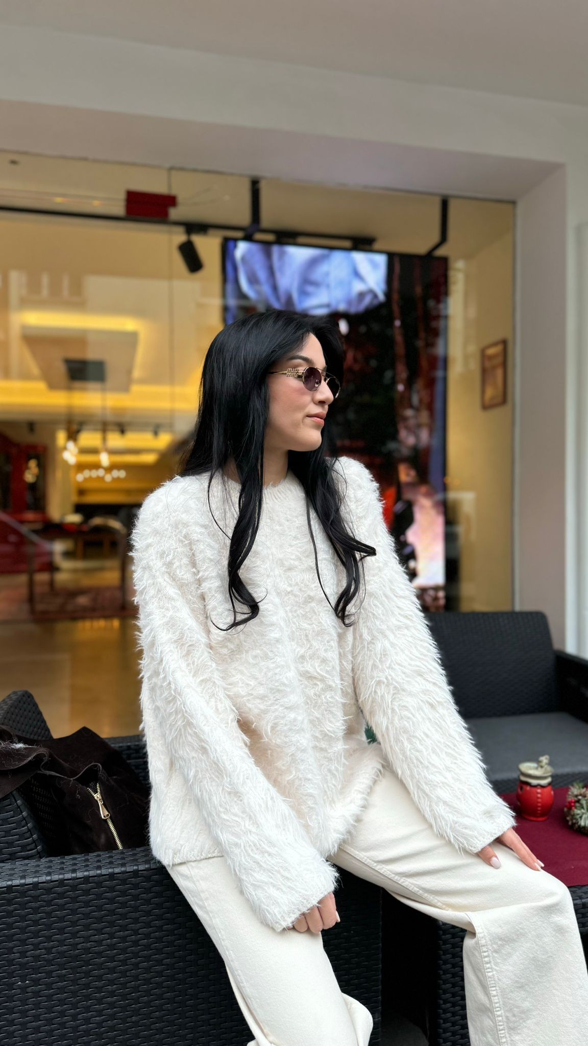YUMUŞAK DOKULU EKRU KAZAK
