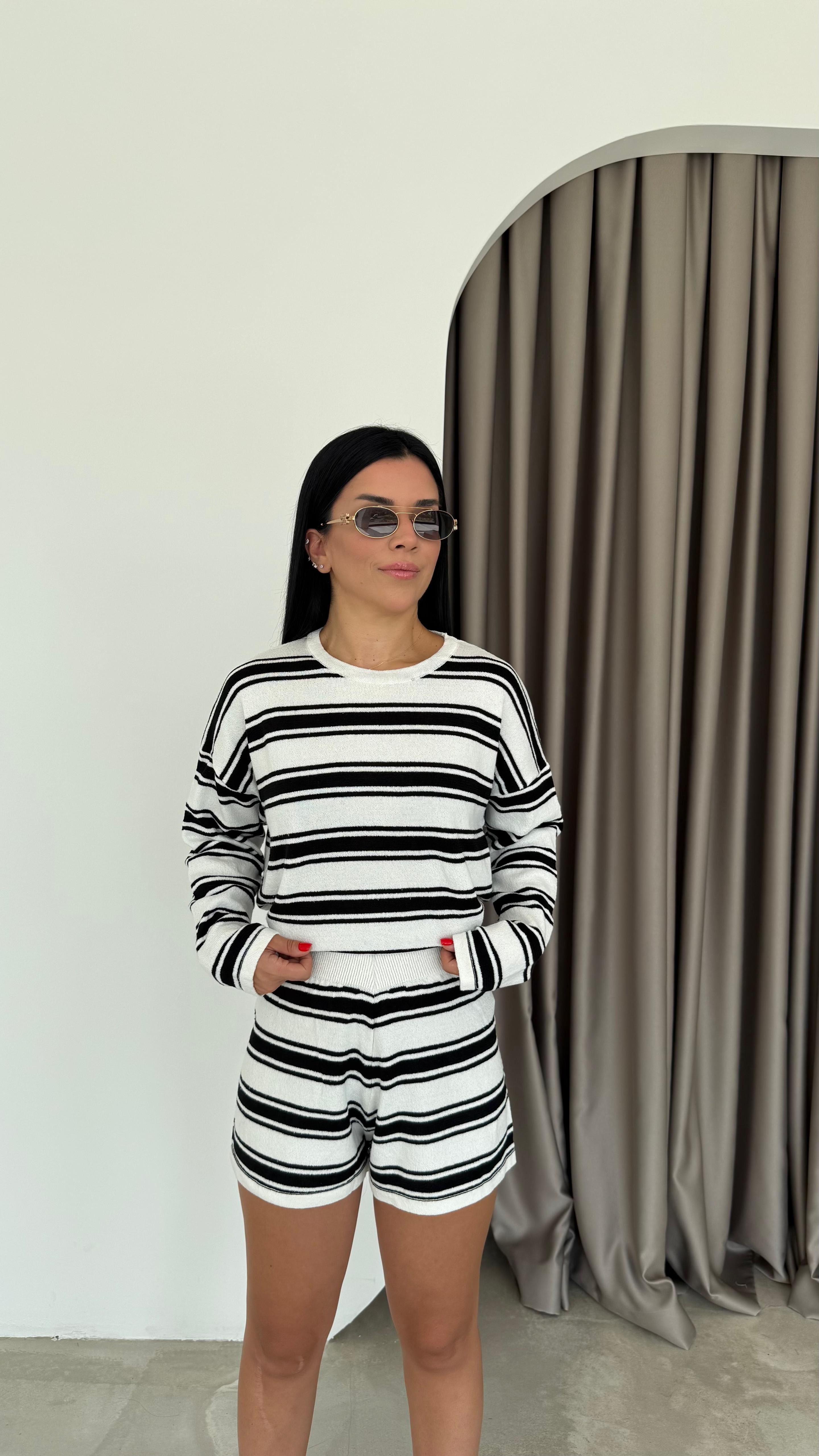 Çizgili Şort Bluz Takım (VNT231015)