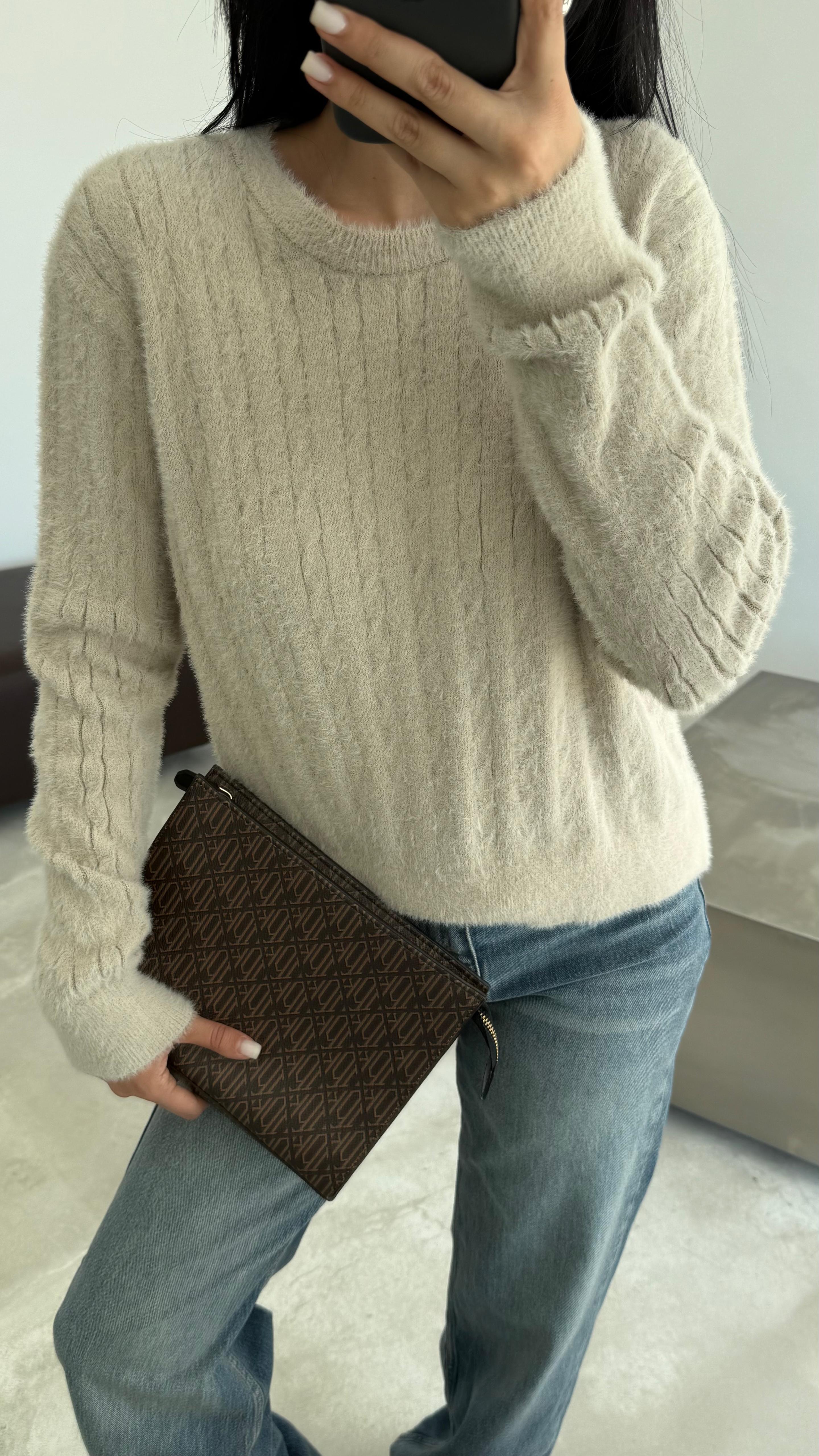 Yumuşak Dokulu Kazak (VNT241289)