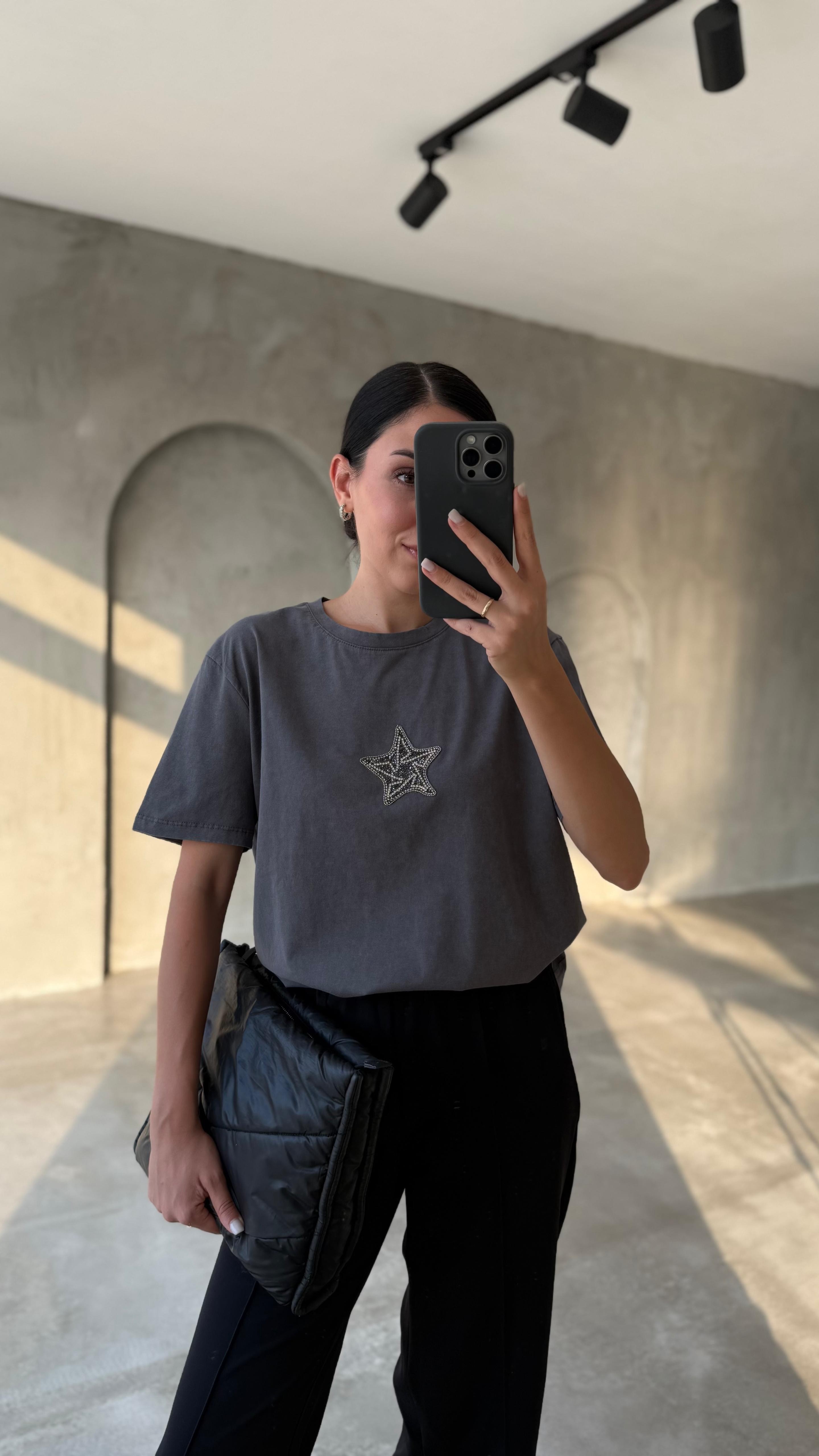 Orijinal Marka Yıldız İşlemeli Tshirt (VNTYLD)