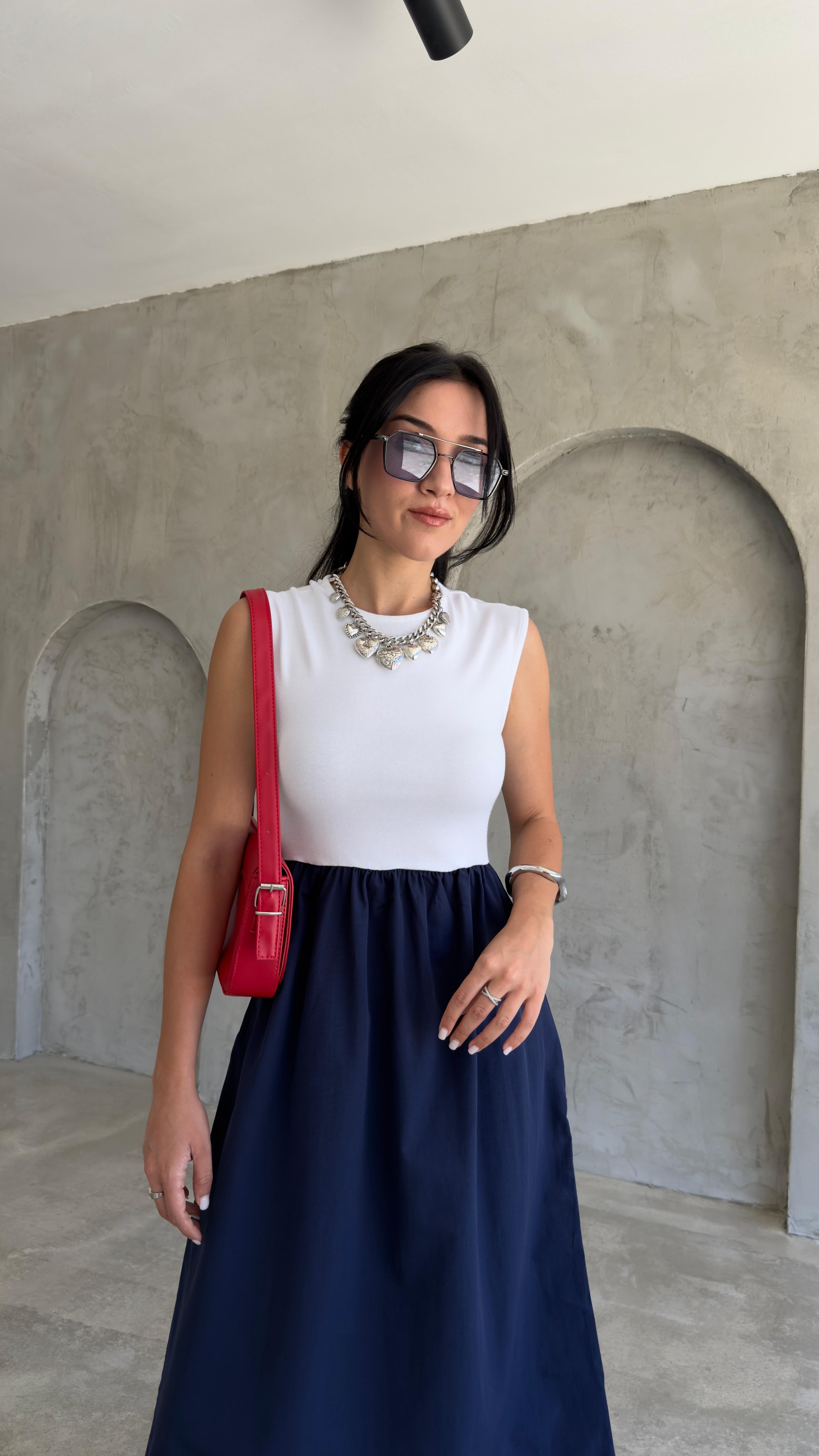 Bel Lastik Detaylı Elbise (VNT17455)