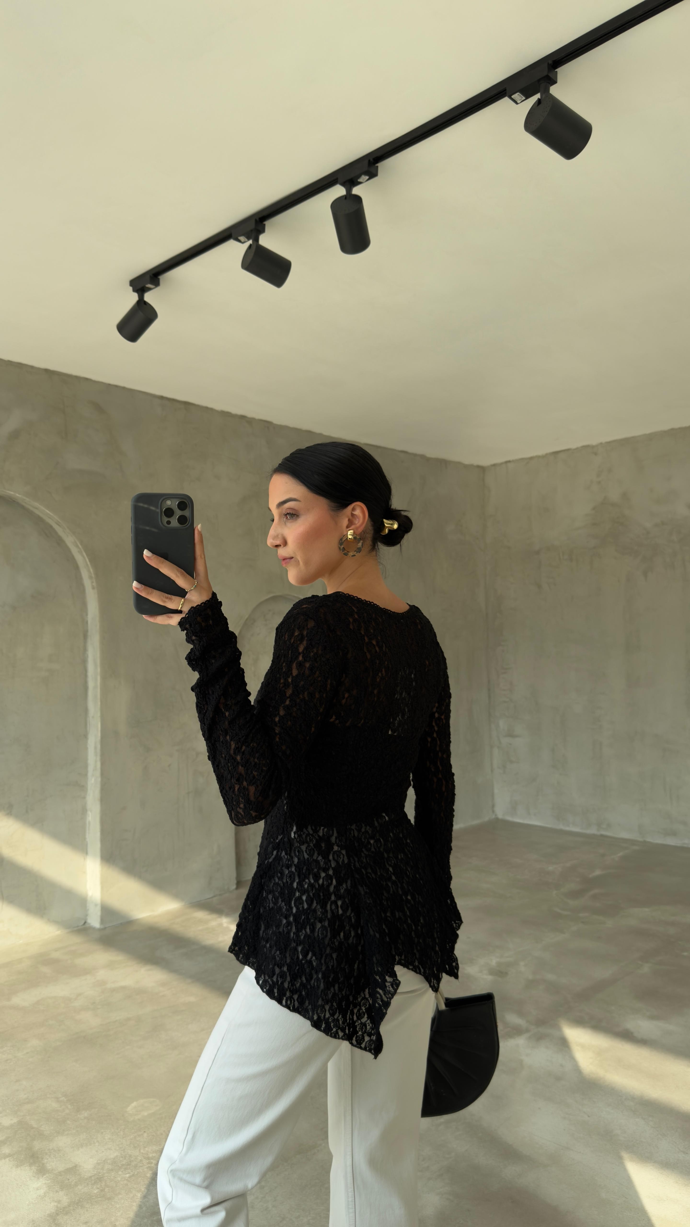 Düğmeli Peplum Dantel Hırka (VNT60433)