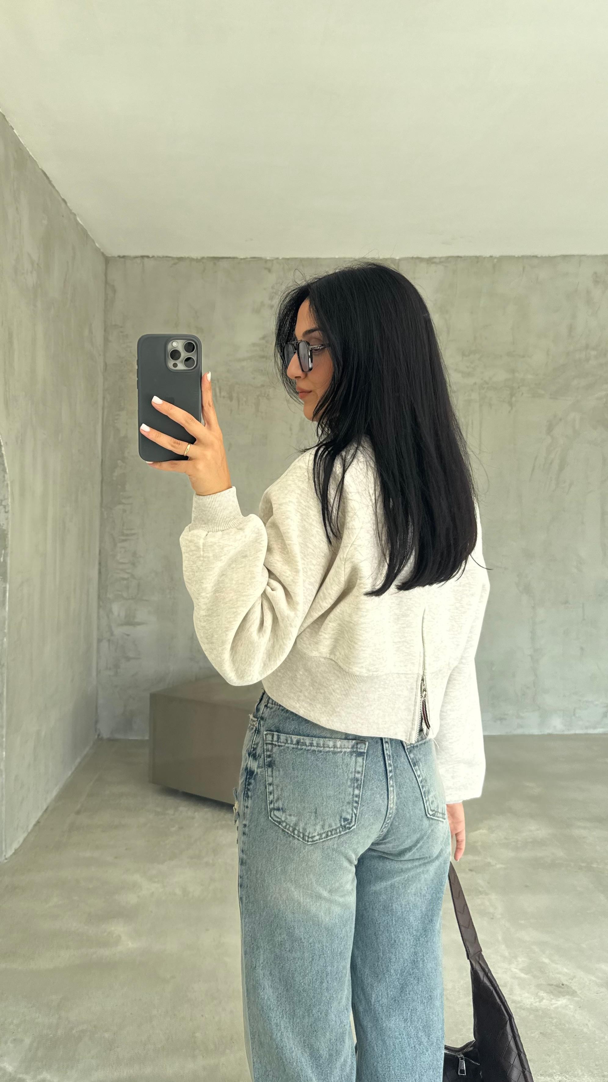 Zebra Nakışlı Sırtı Fermuarlı Sweatshirt (VNT01022)
