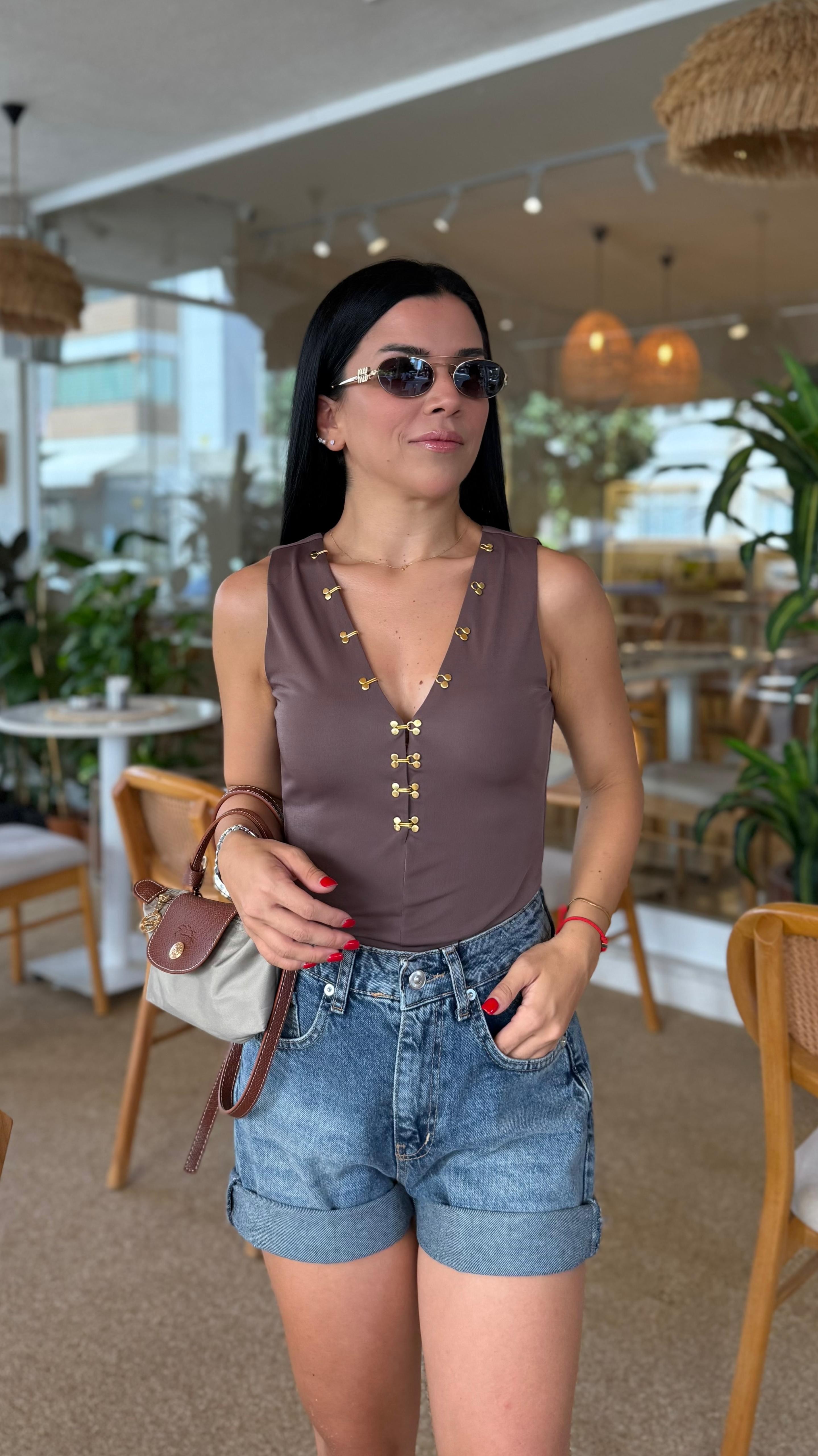 Kanca Detaylı Bluz