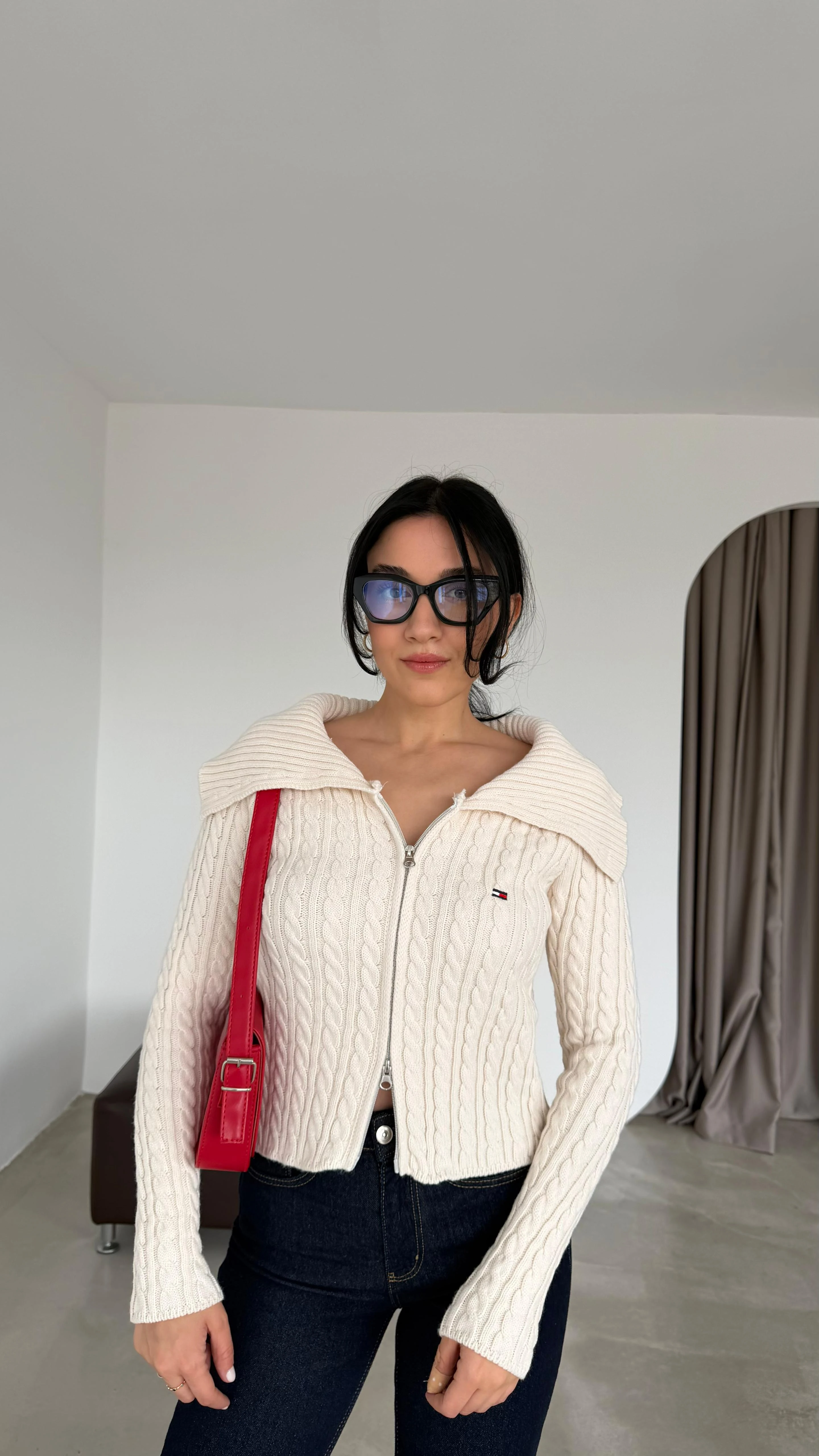 Orijinal Marka Etiketli Saç Örgülü Hırka - Ekru