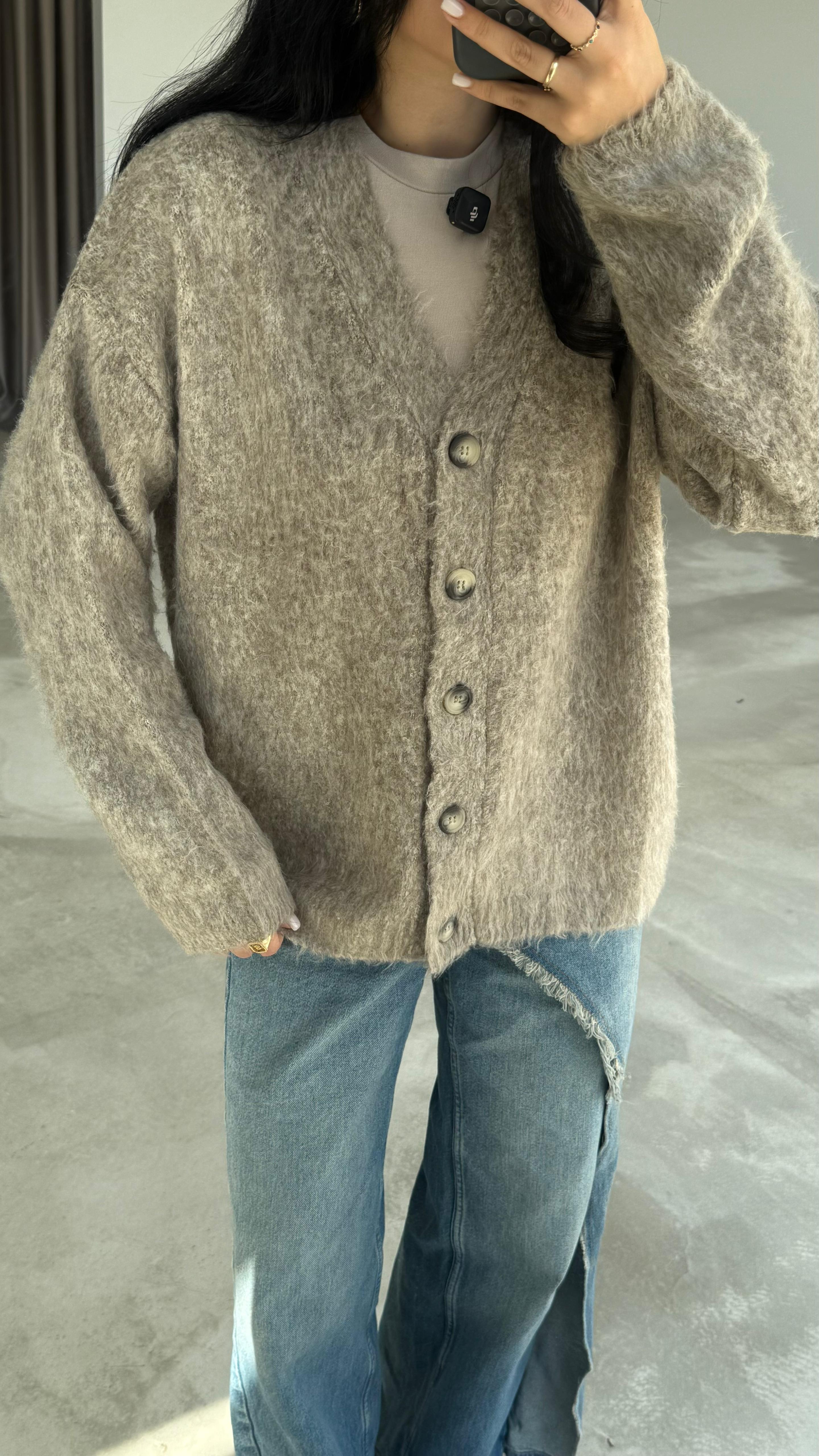 V Yaka Şardonlu Düğmeli Triko Hırka (VNT60264)