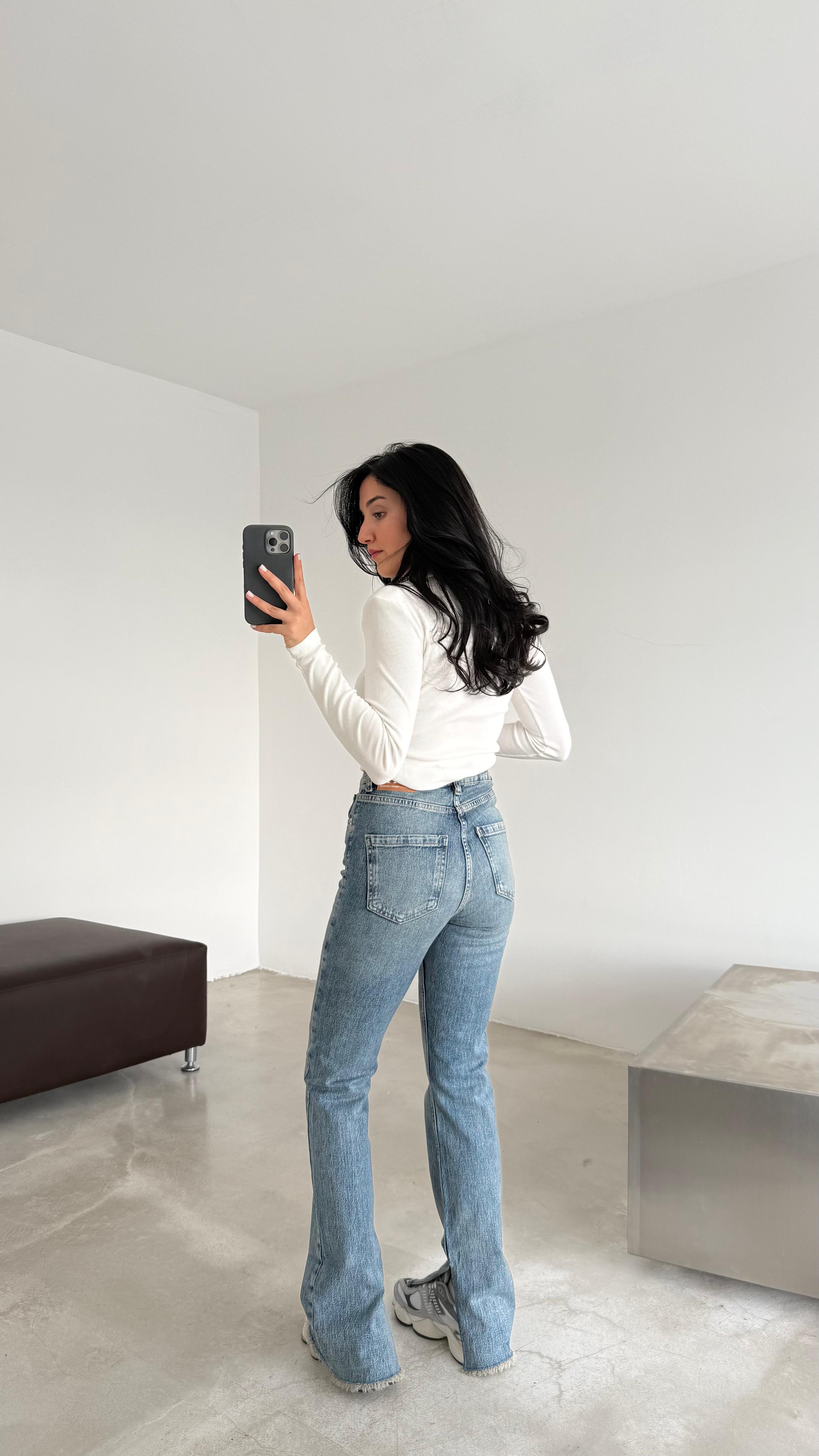 Slim Flare Jean (VNT3554)