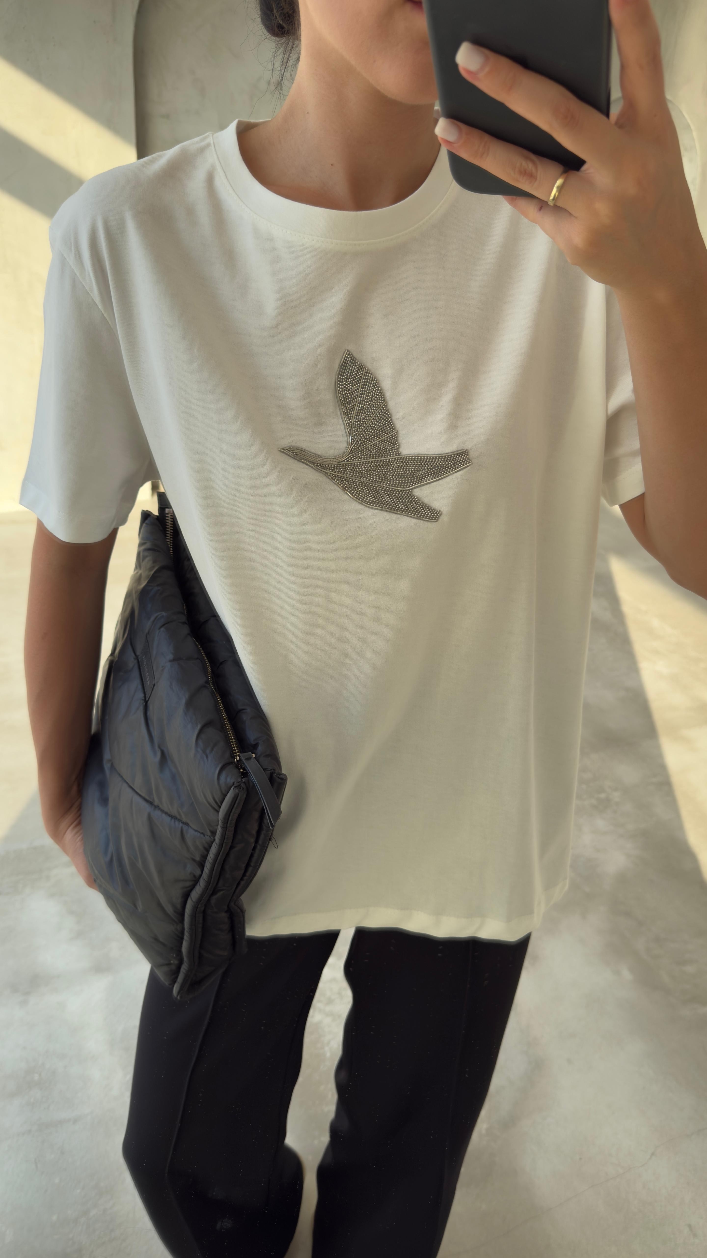 Orijinal Marka Metal Kuş Detaylı Tshirt