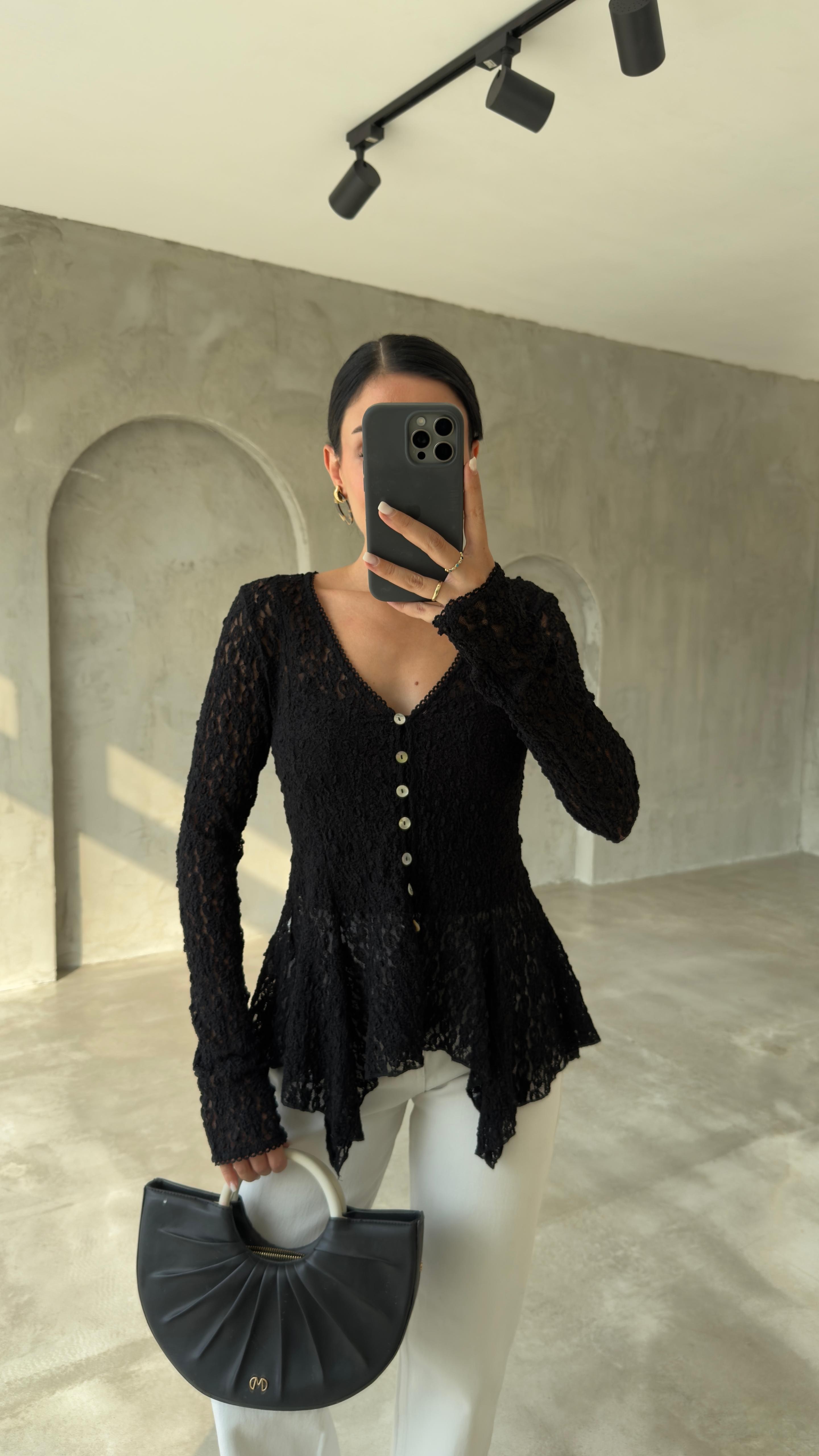 Düğmeli Peplum Dantel Hırka (VNT60433)