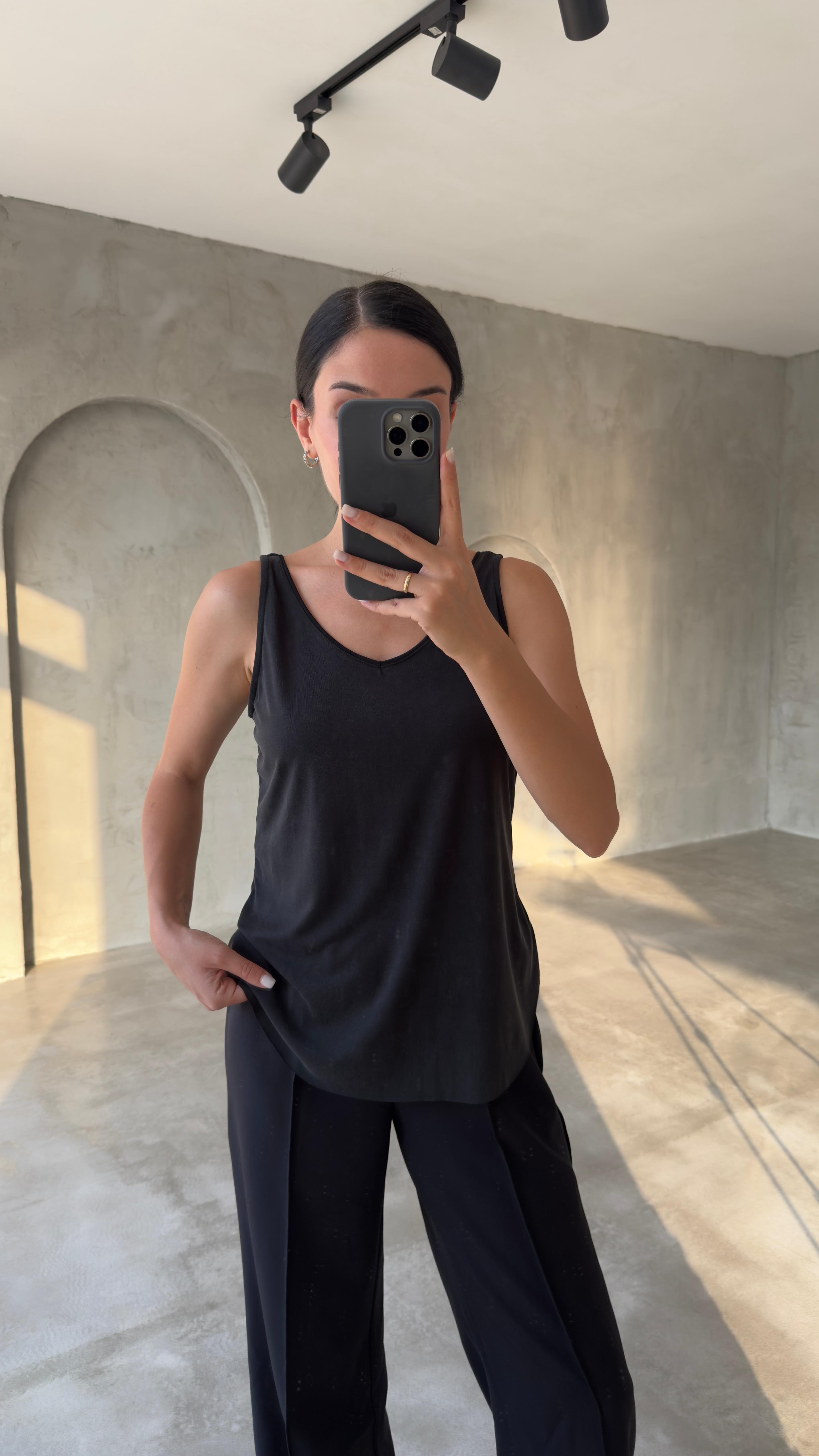 Modal Kumaş V Yaka Atlet (VNTB)