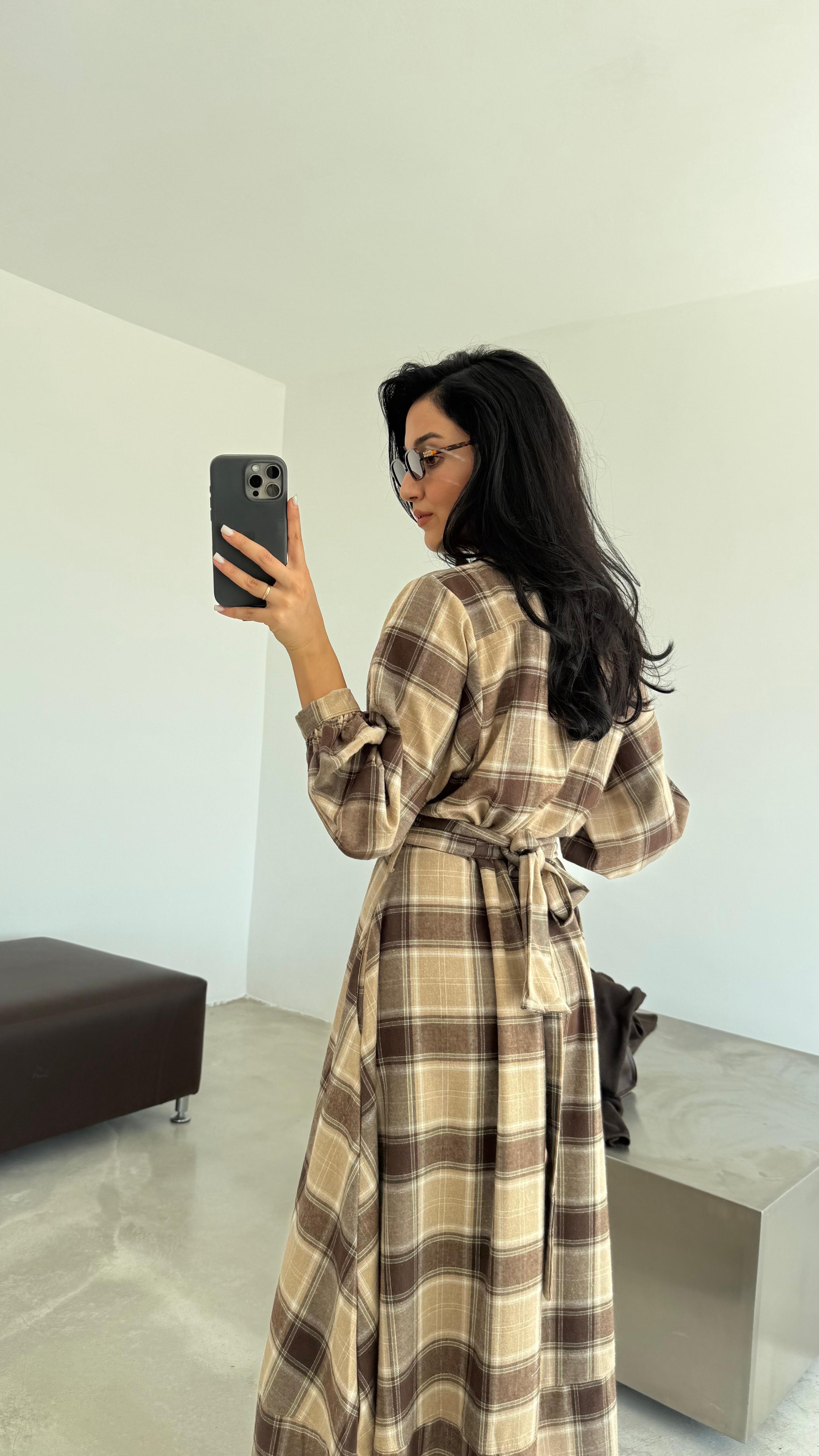 Ekose Desenli Kuşaklı Midi Elbise