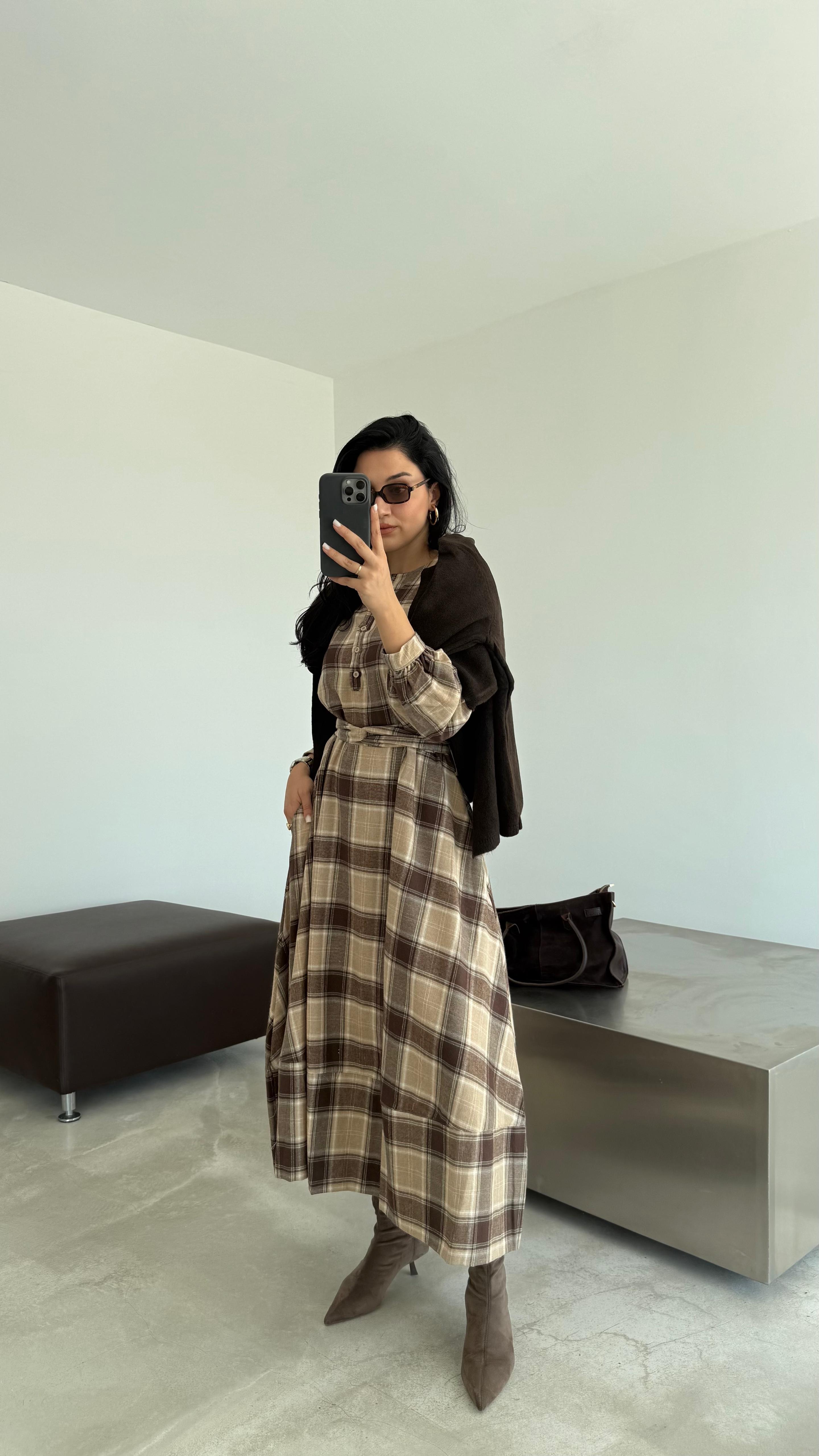 Ekose Desenli Kuşaklı Midi Elbise