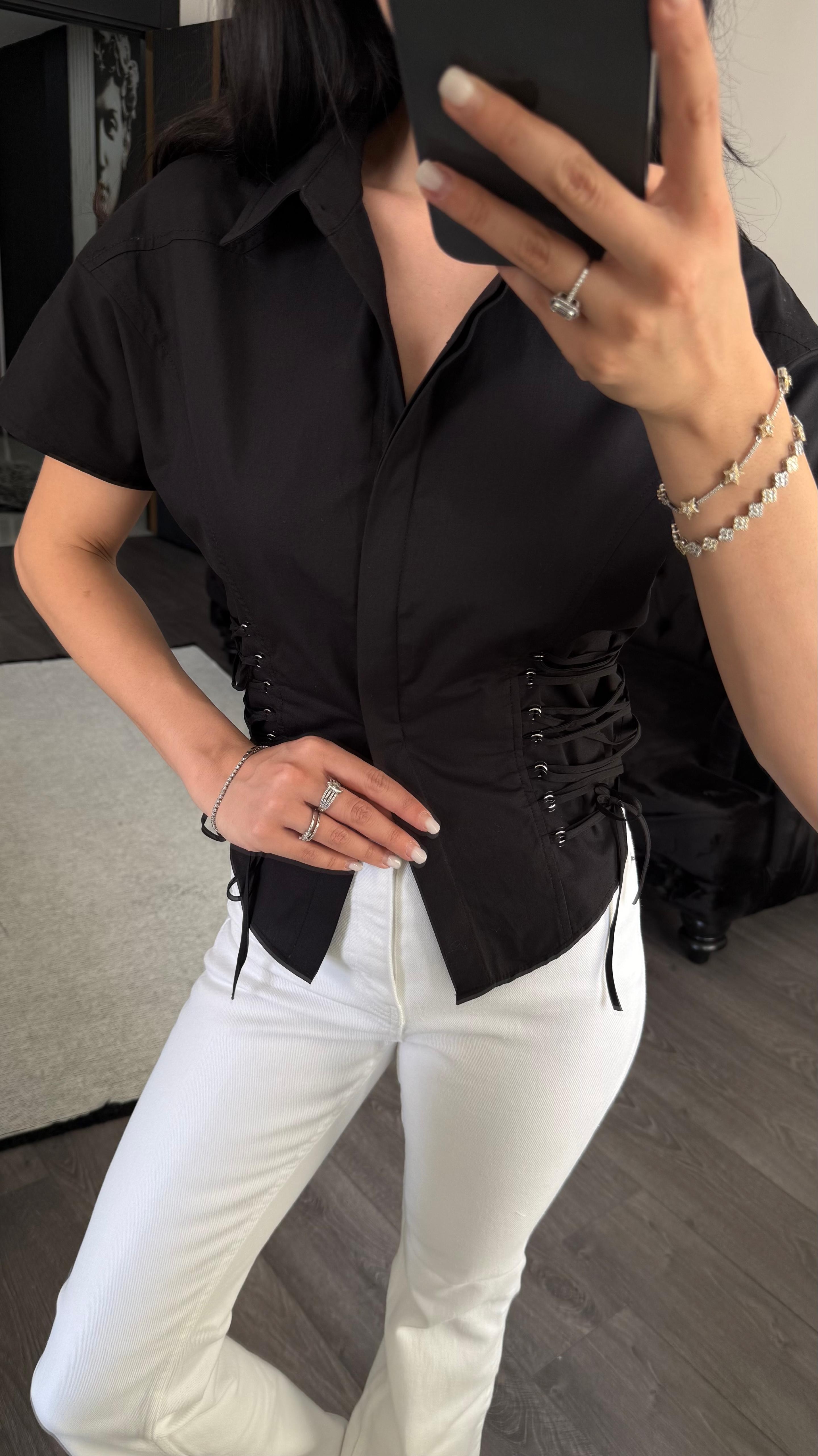 Yandan İp Detaylı Gömlek