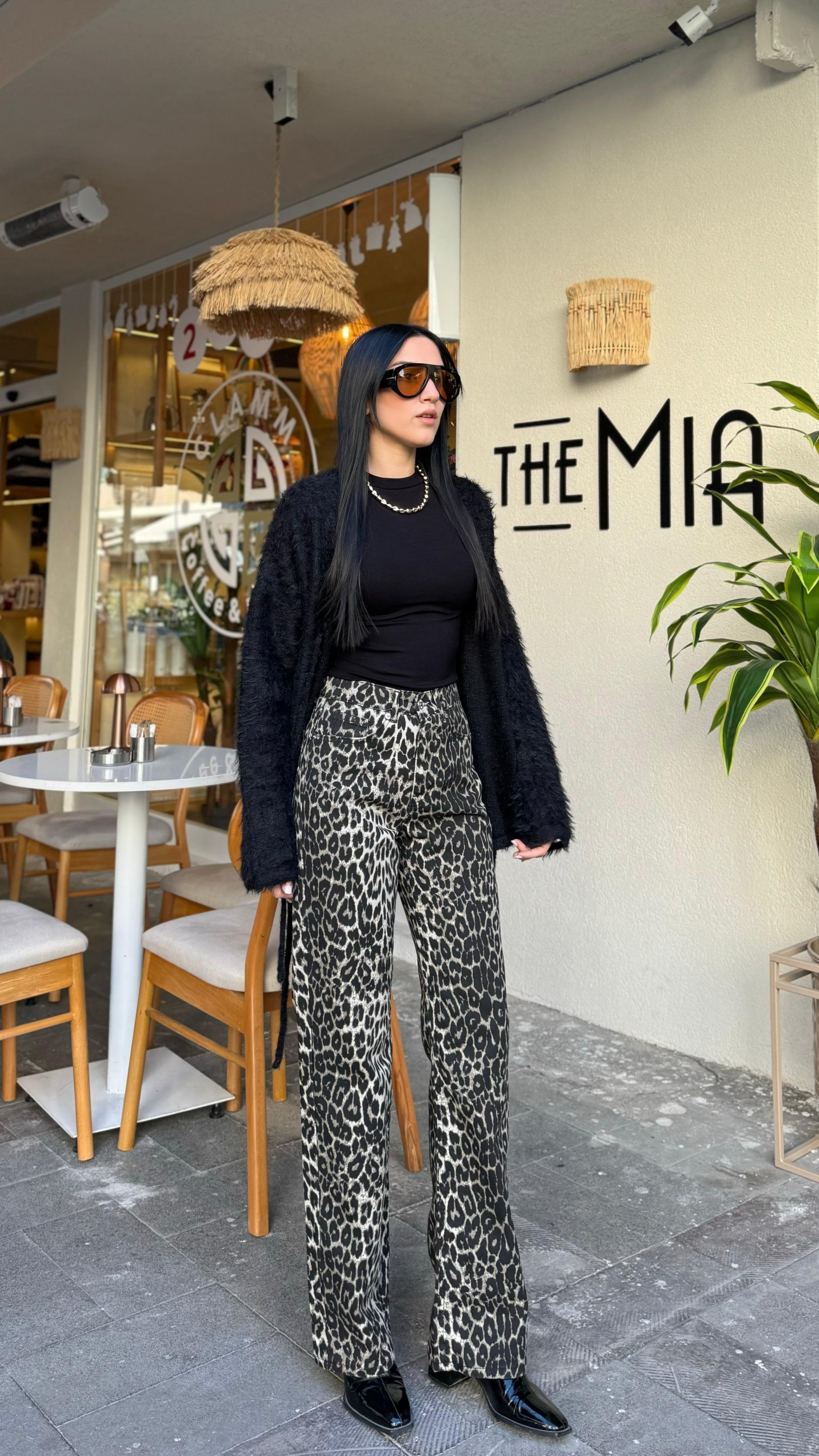 Straıght Leopar Jean