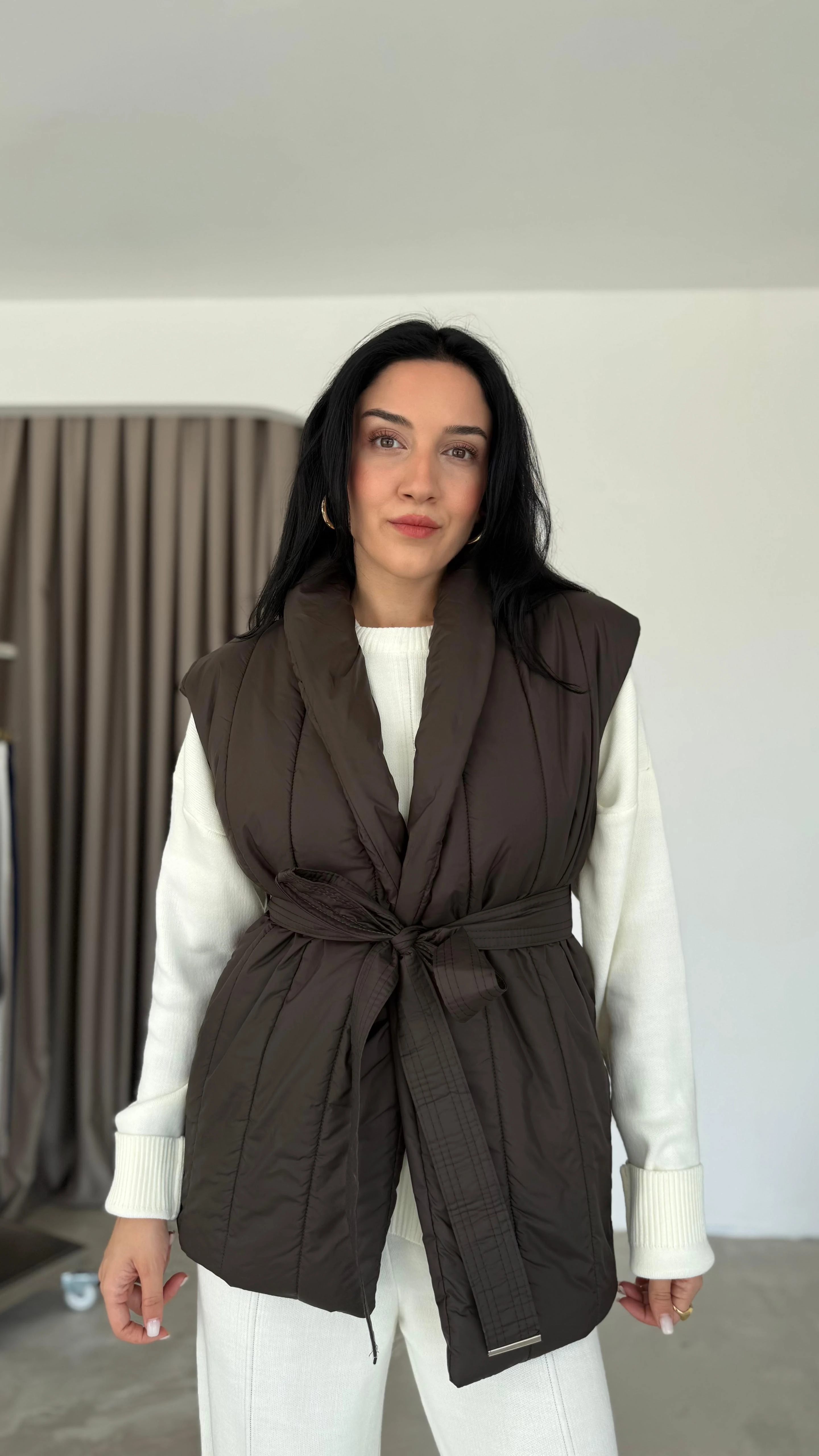 Arkası Triko Detaylı Kuşaklı Yelek (VNT42)