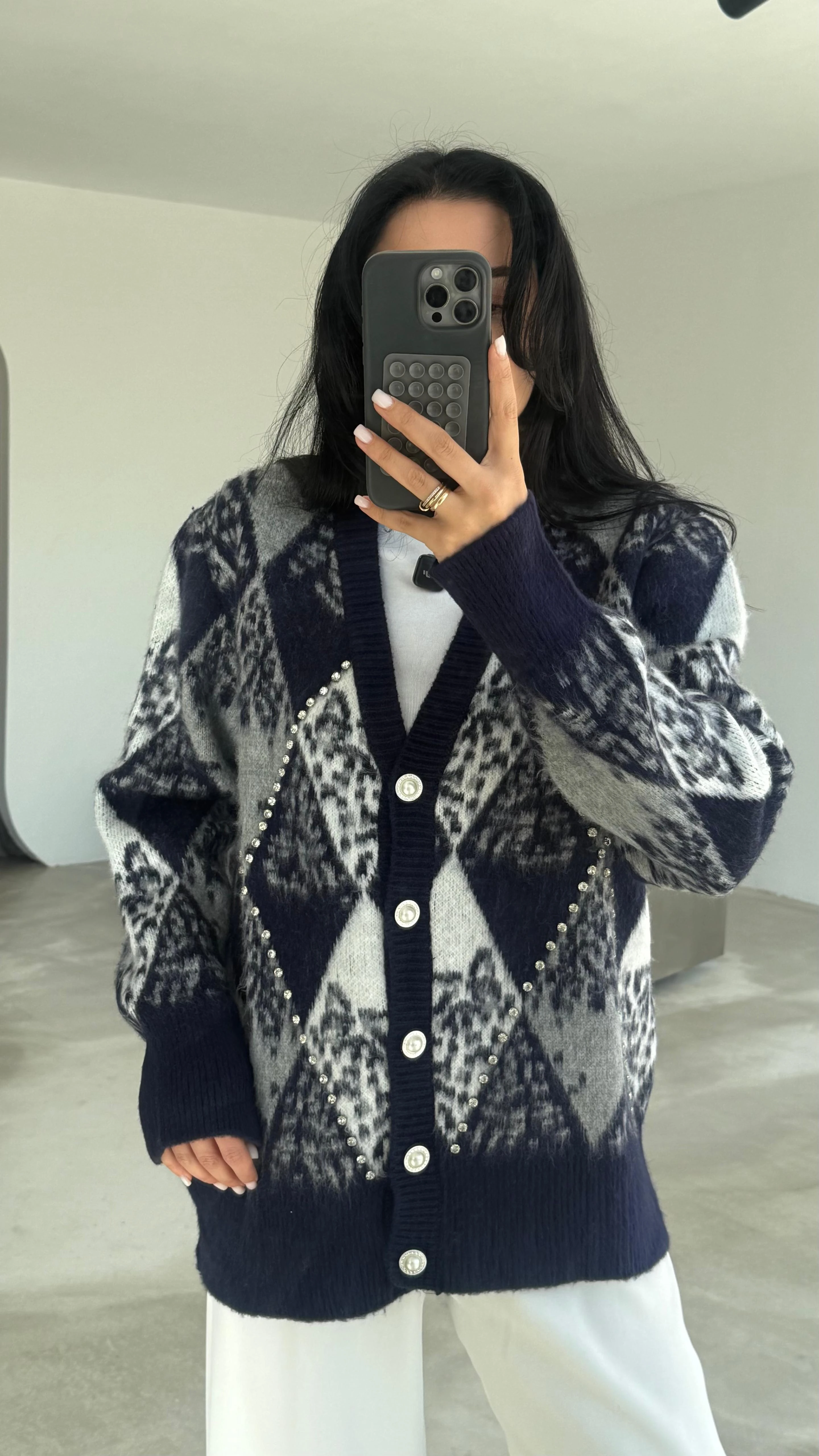 Taş Detaylı Baklava Desen Hırka (VNT0072)