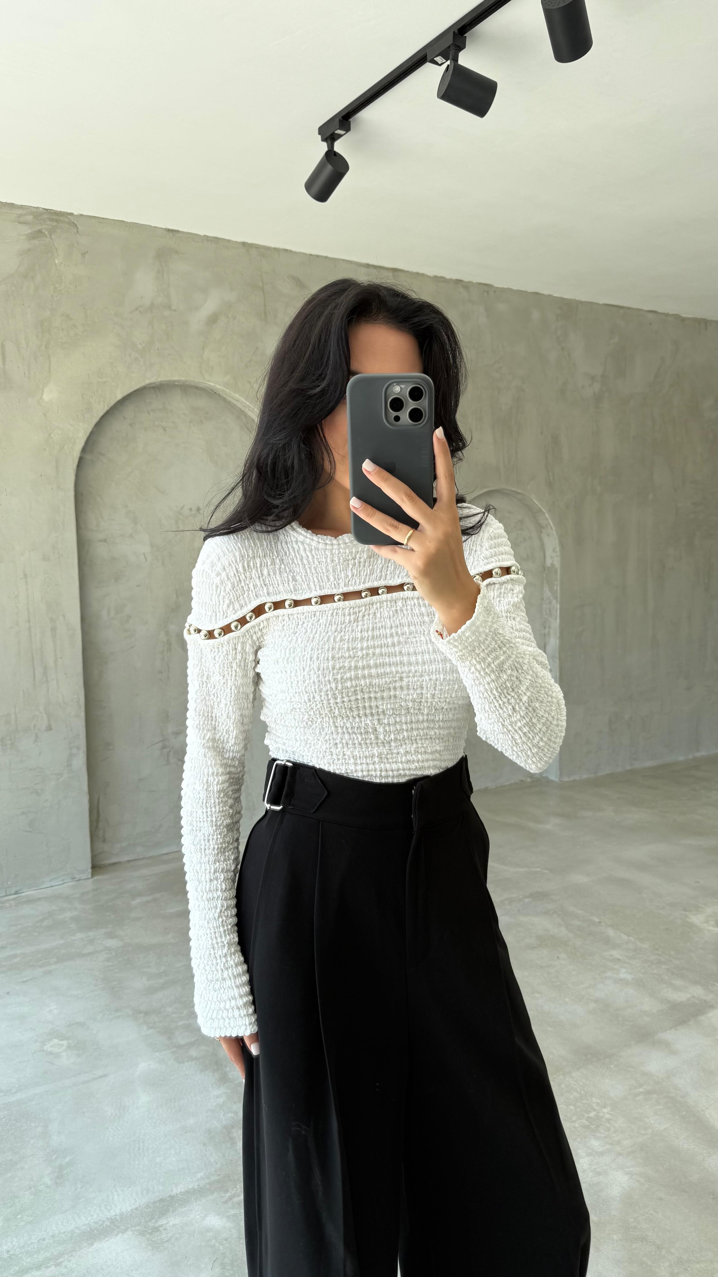 Boncuk Detaylı Bluz (VNTFC7091)