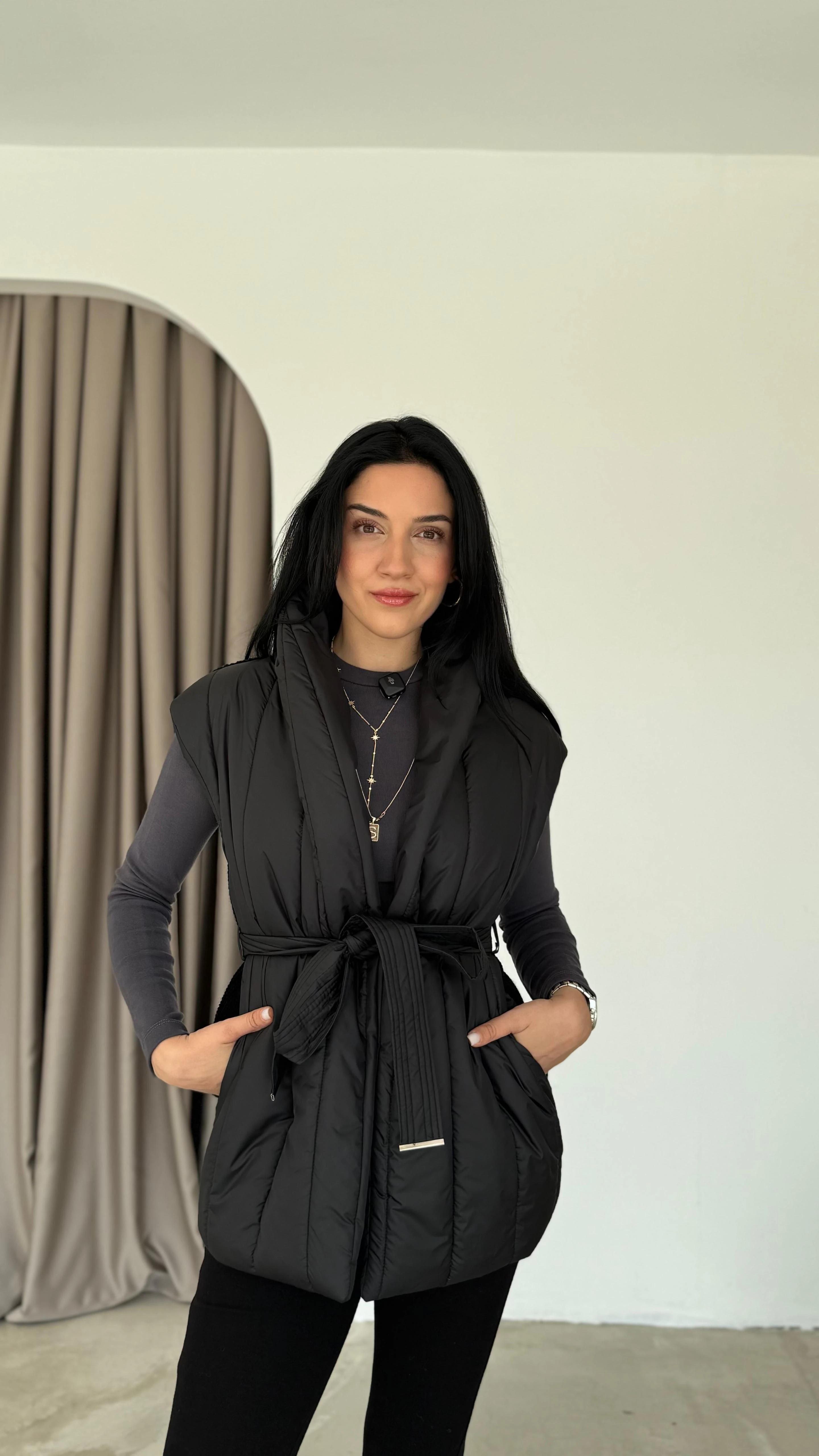 Arkası Triko Detaylı Kuşaklı Yelek (VNT42)