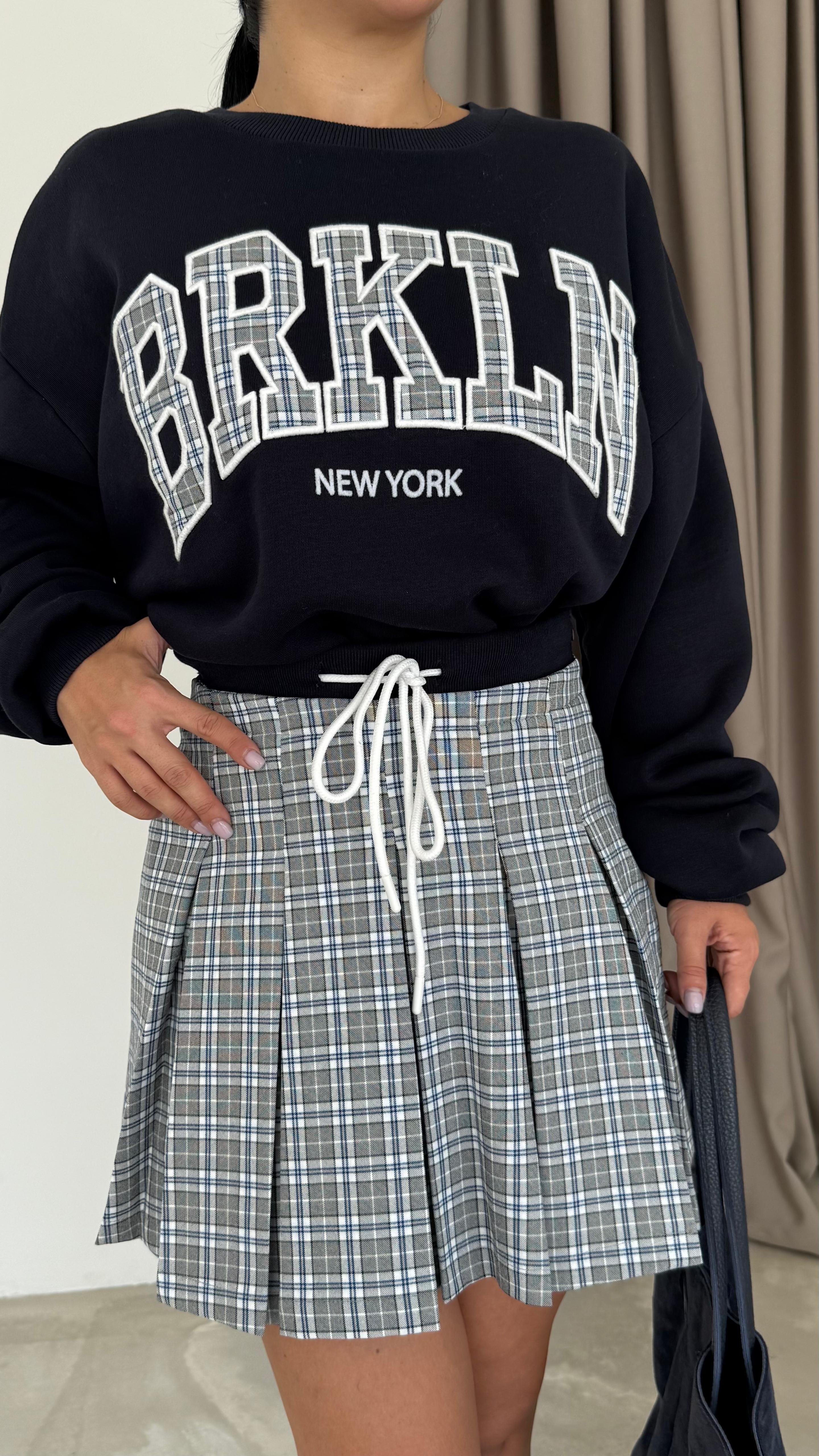 Yazı Detayı Ekose Desenli Oversize Sweatshirt (VNT00757)