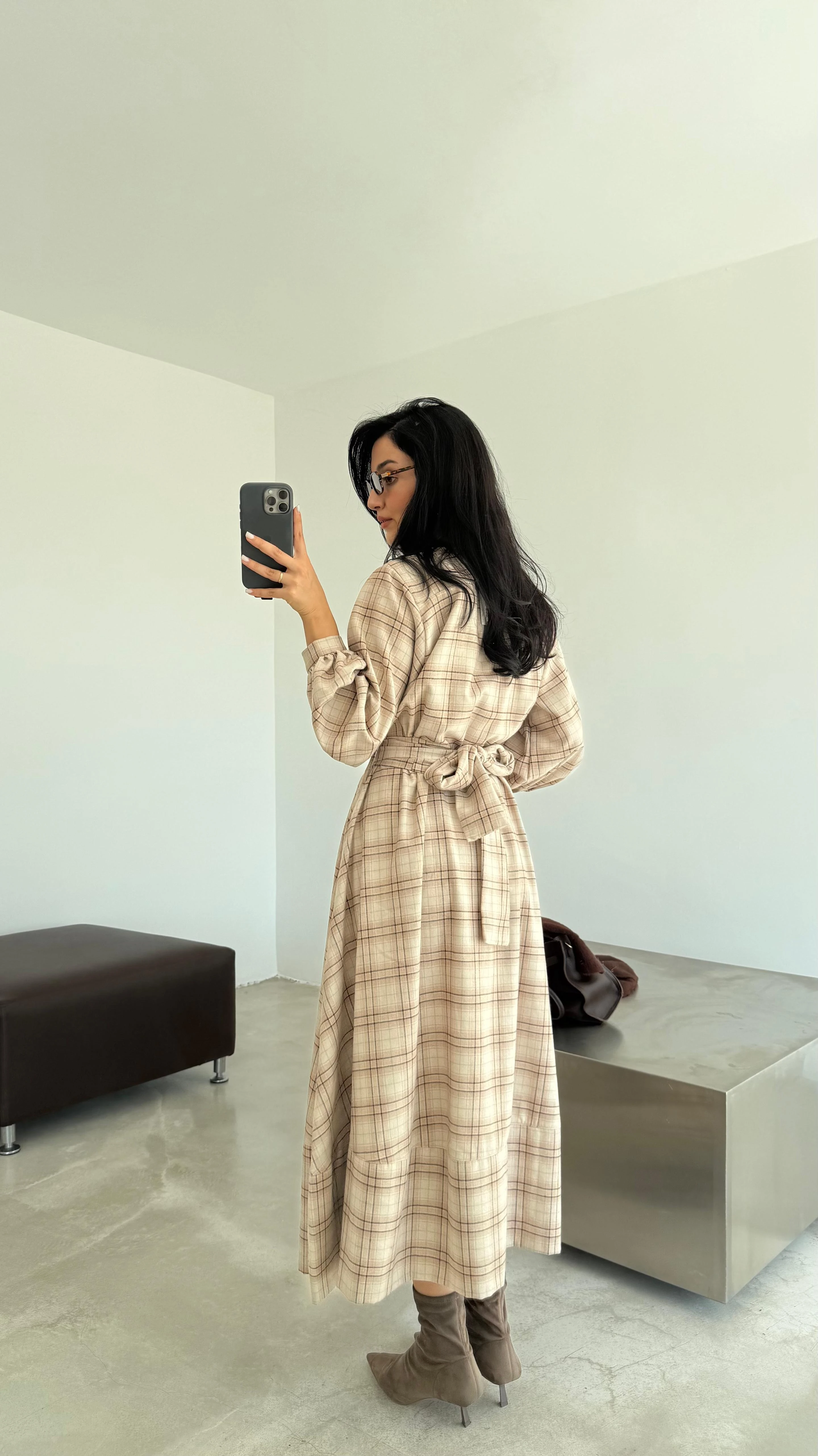 Ekose Desenli Kuşaklı Midi Elbise