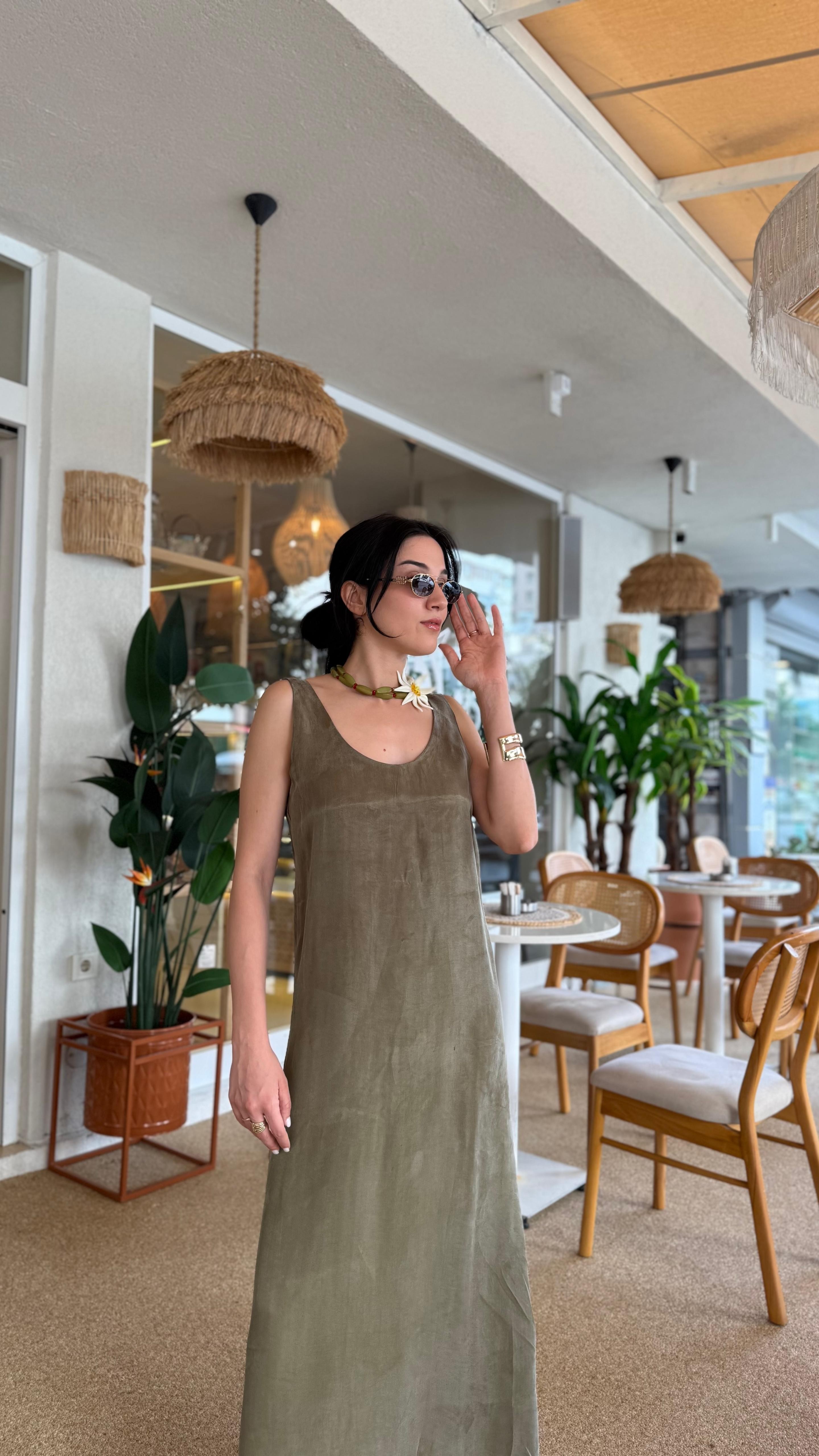 U Yaka Askılı Tensel Elbise (VNT3304)