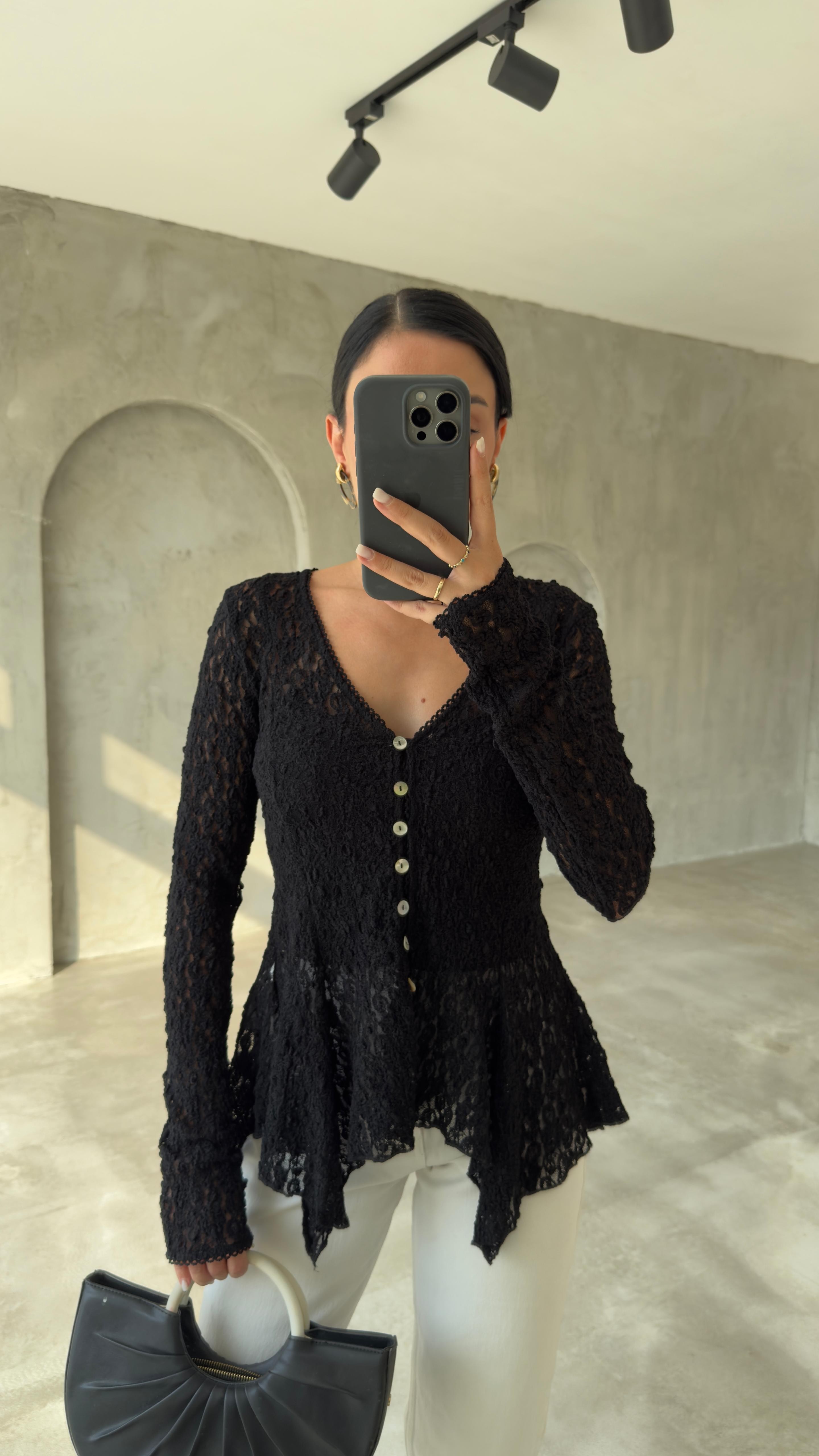 Düğmeli Peplum Dantel Hırka (VNT60433)
