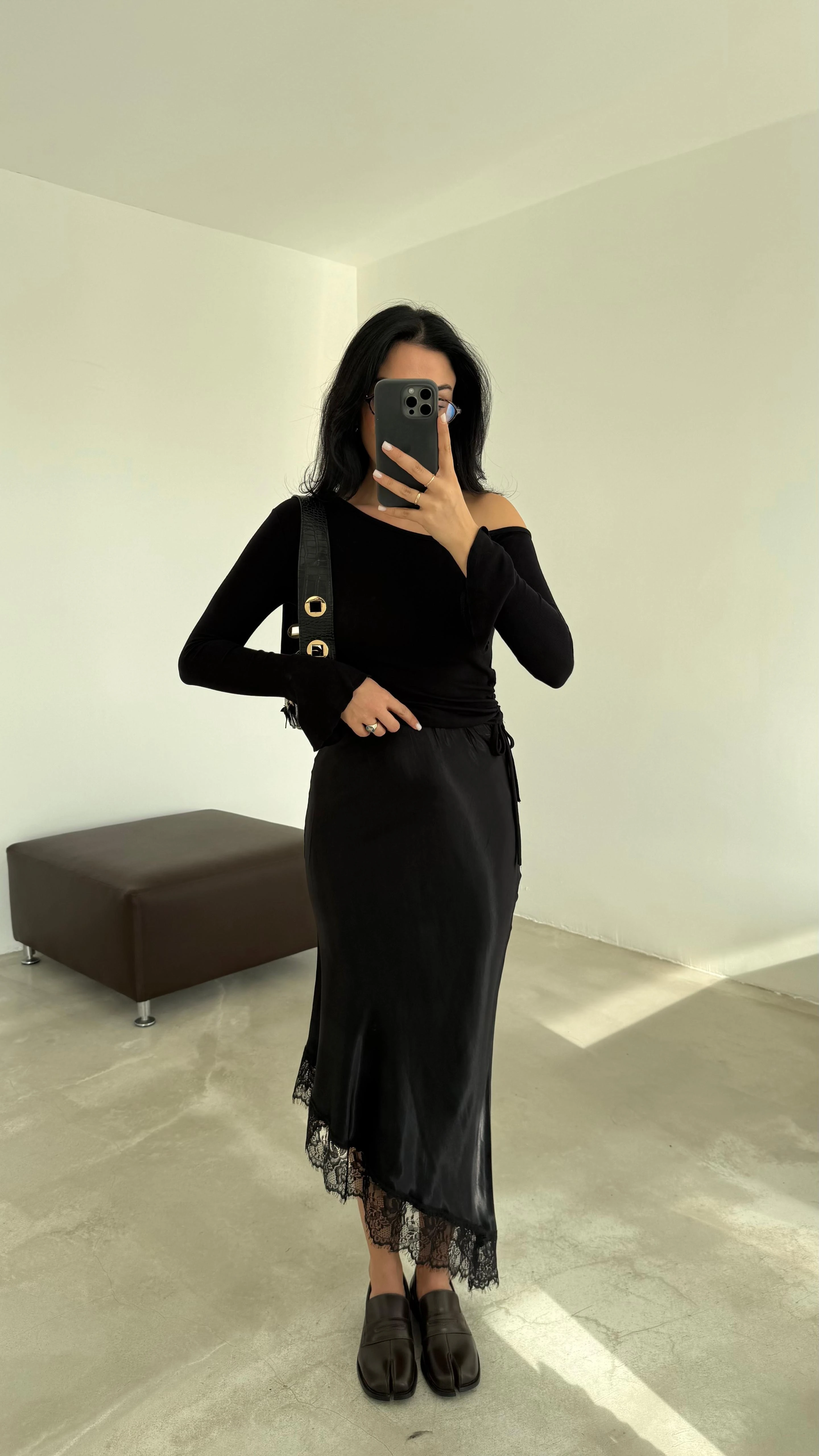 Dantel Parçalı Saten Etek (VNT251107)