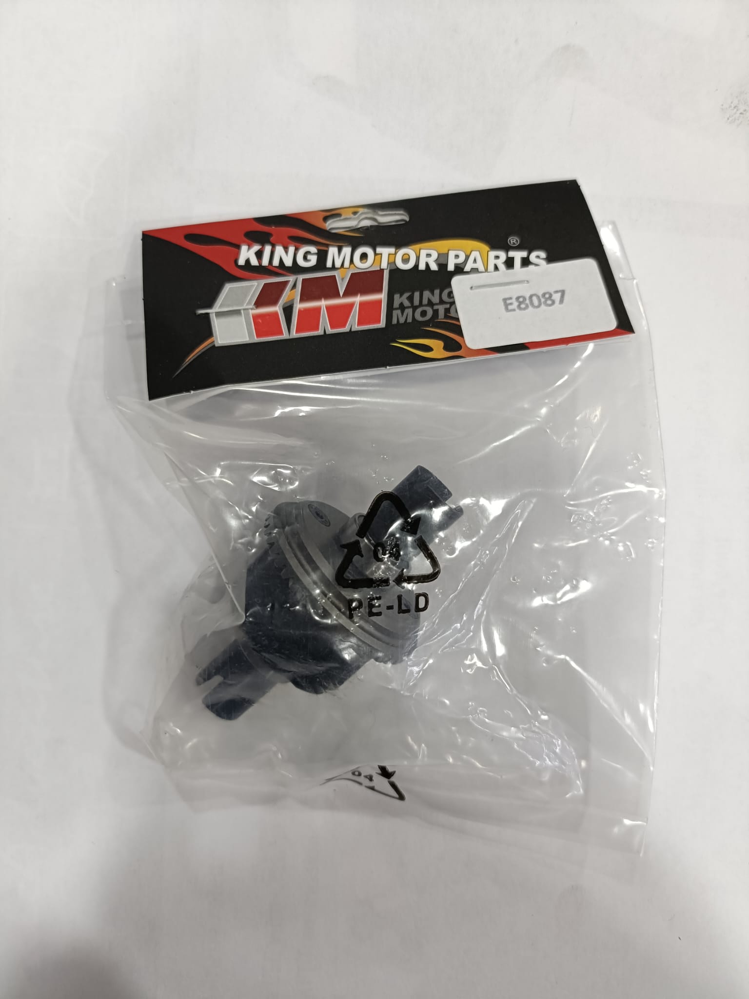 KM 8087