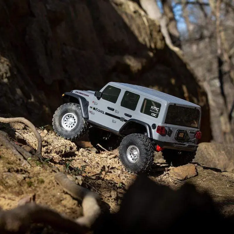 Axial Scx10 iii Jeep JLU Wrangler RC Araba Cyphobi.com