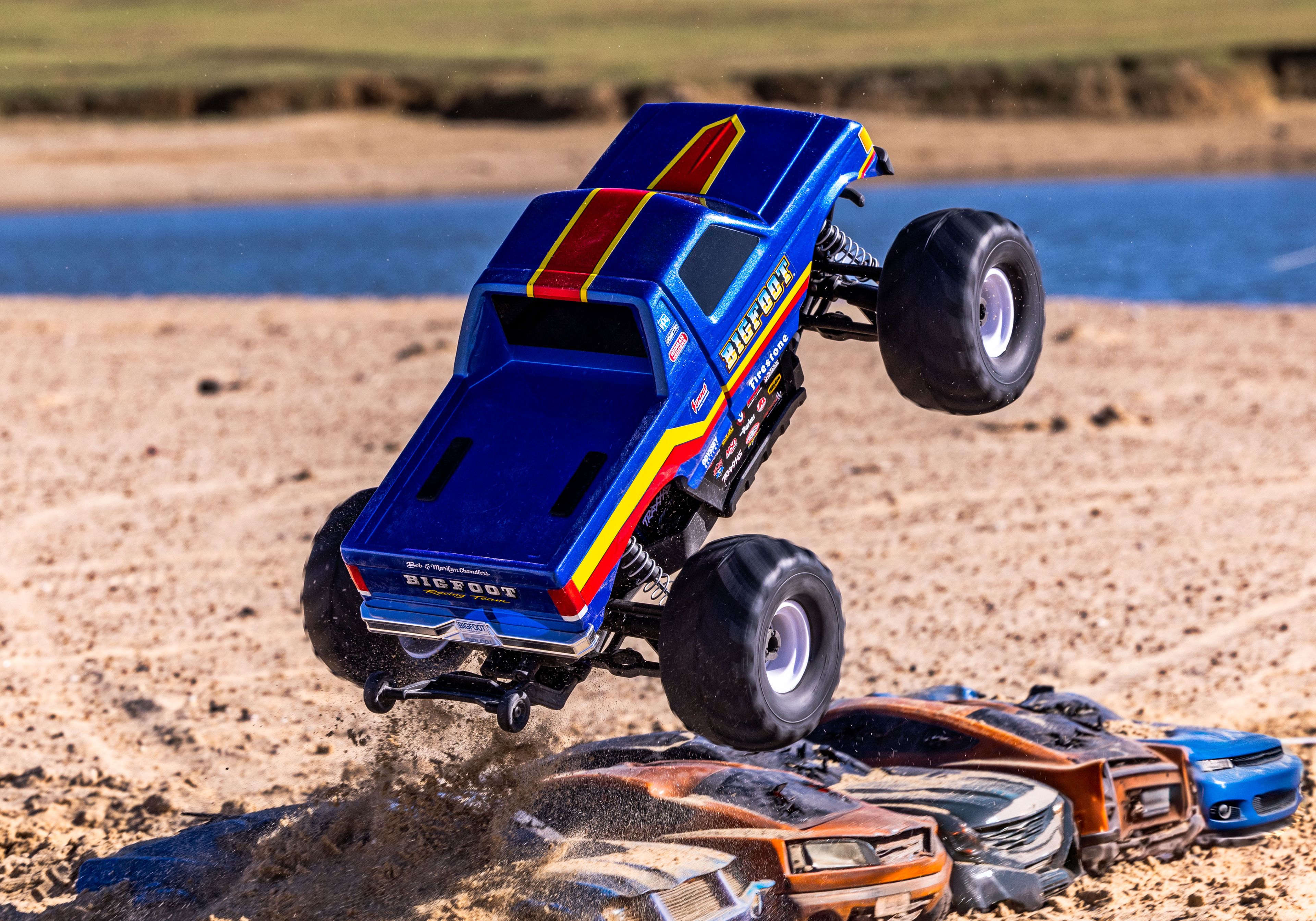 Traxxas Bigfoot ® 4x4 BL-2s™ 1/10 Brushless Monster Truck