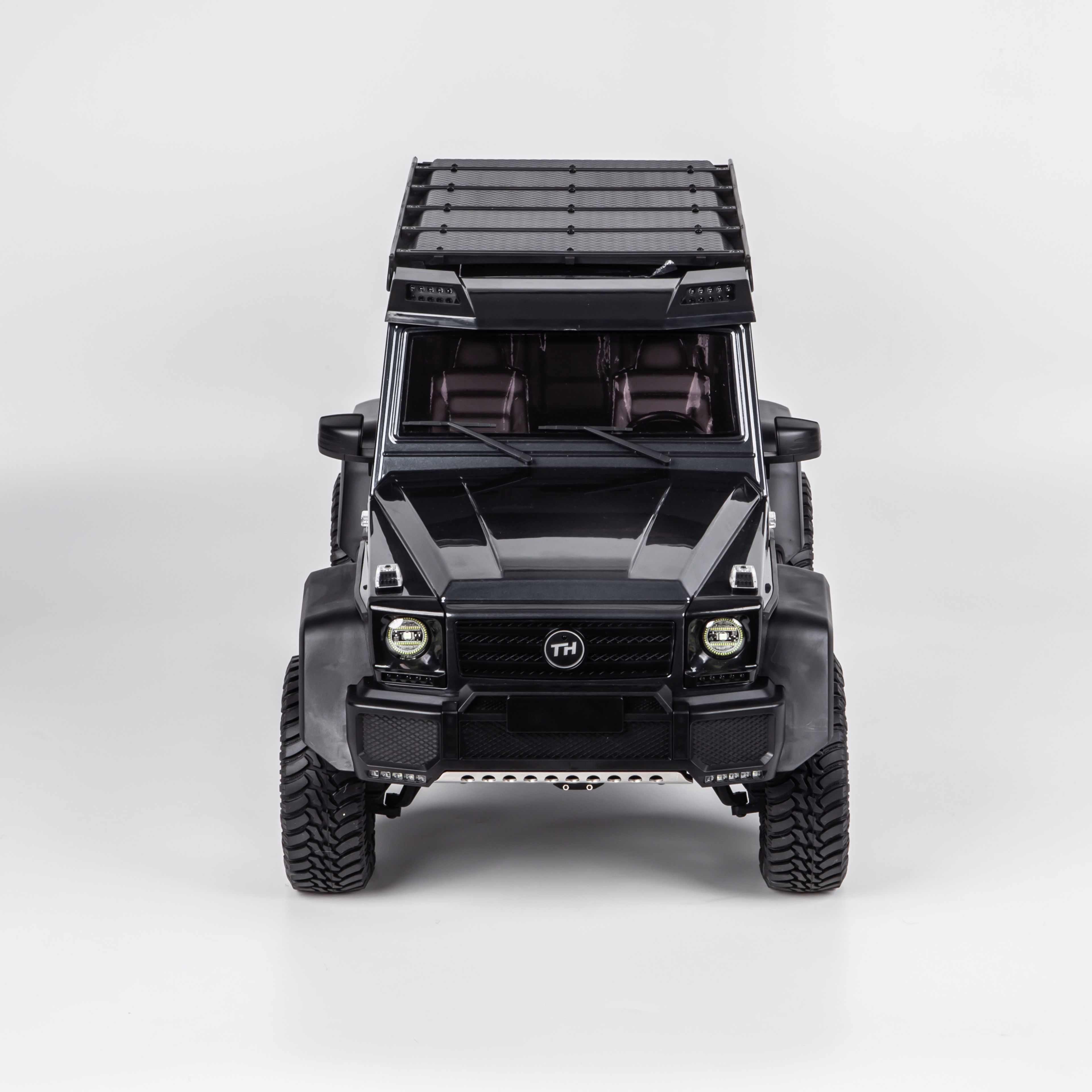 KM Traction Hobby 1/8 BG550 4x4  Mercedes Benz G500 Rc Crawler