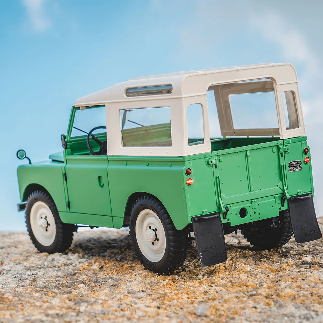 FMS 1/12 Land Rover Series II RTR