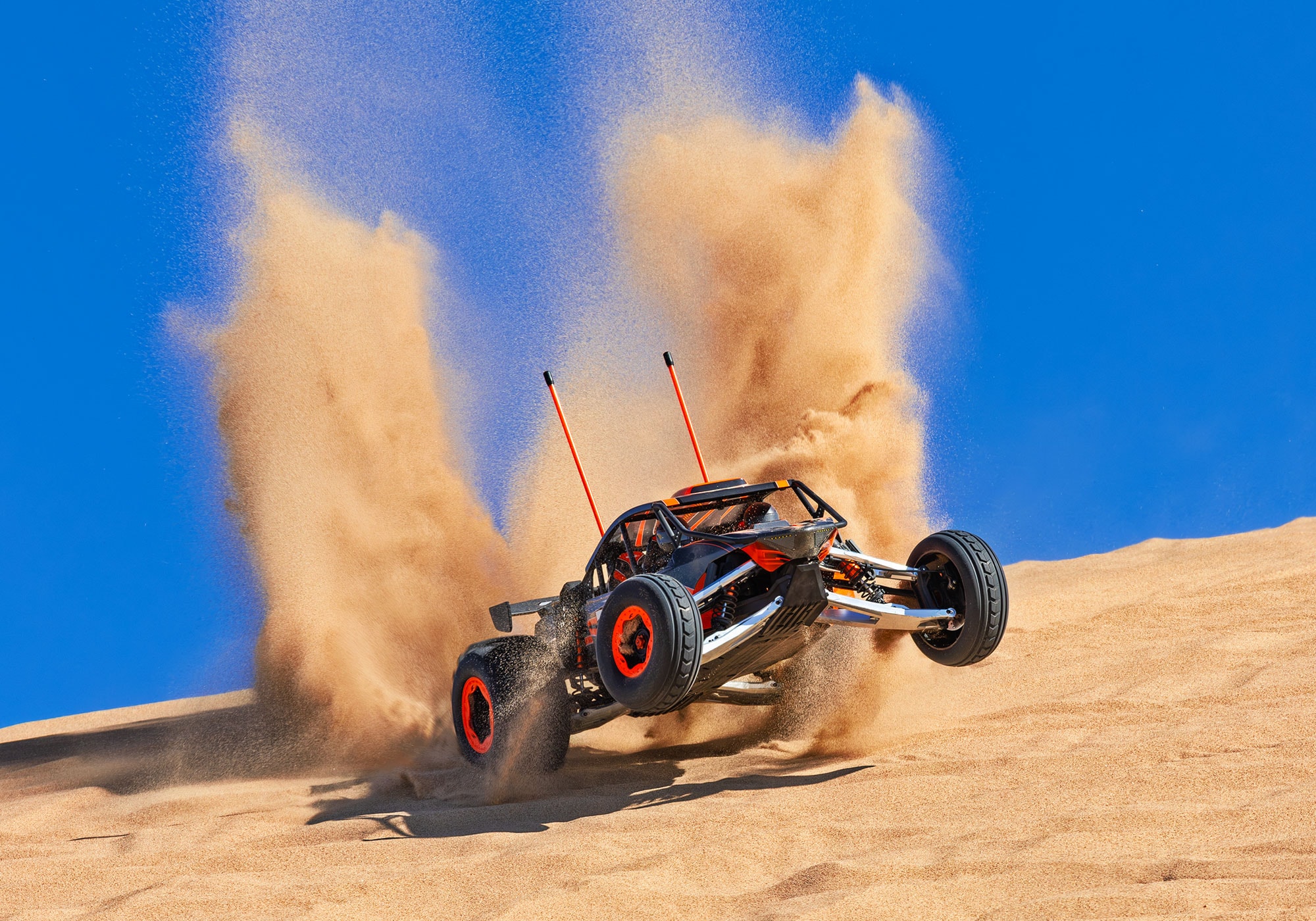 Traxxas Funco ® Pro Scale® 2WD Brushless RTR Sand Car