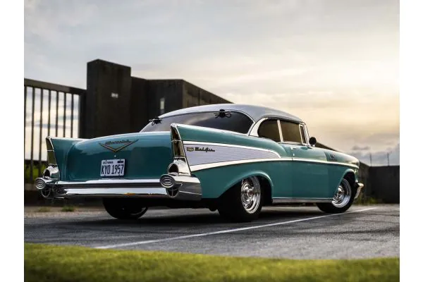 Kyosho Fazer MK2 Chevy Bel Air Coupe 1957 1/10