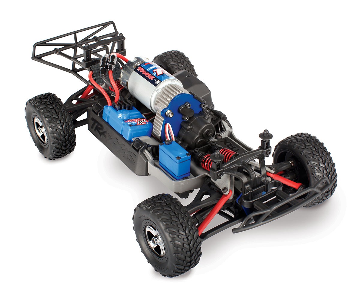 Traxxas 1/16 Slash ® 4X4 + USB-C Şarj Aleti