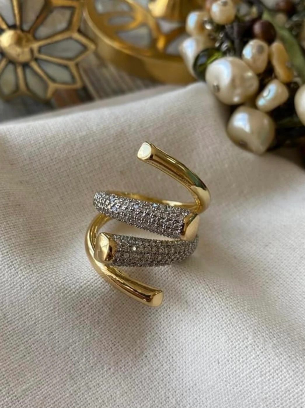 Silver Taşlı Sarmal Tasarım Yüzük