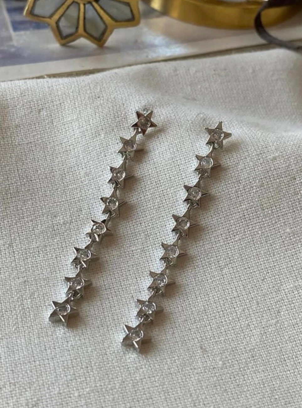 Taşlı Sıralı Yıldızlar Küpe