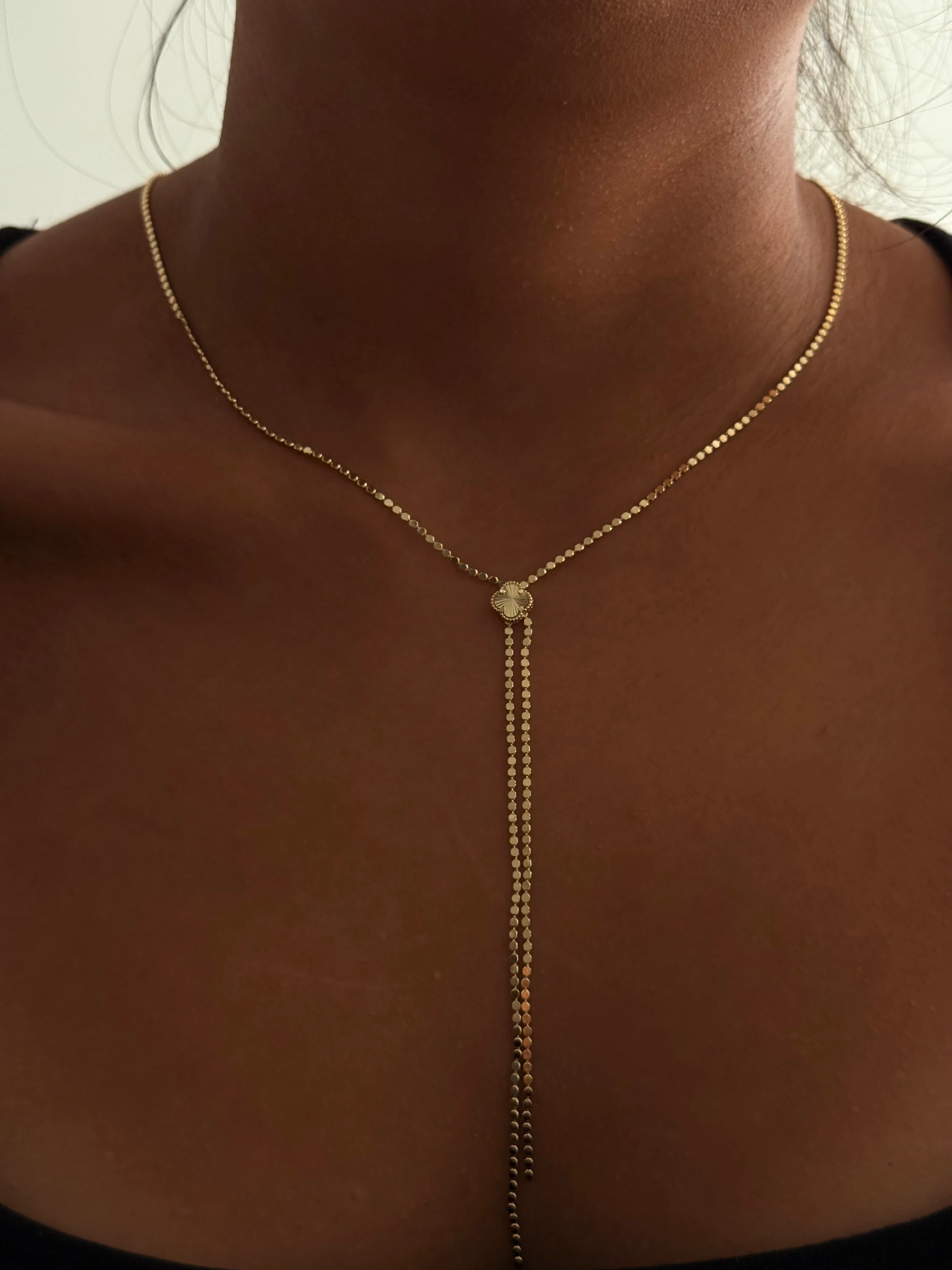 Cleef Dekolte Y Kolye