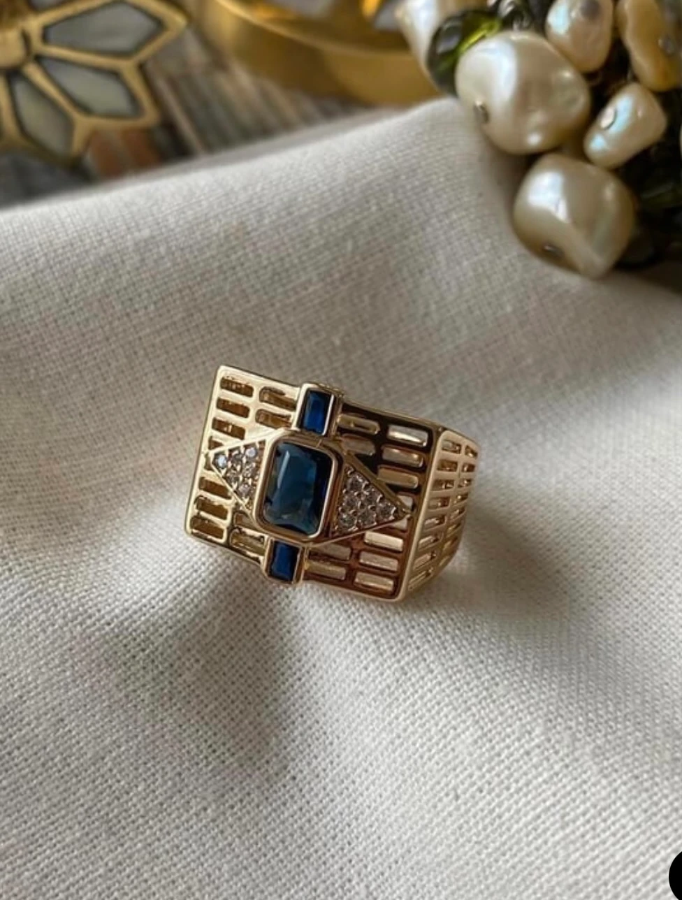 Safir Taşlı Roma Yüzük