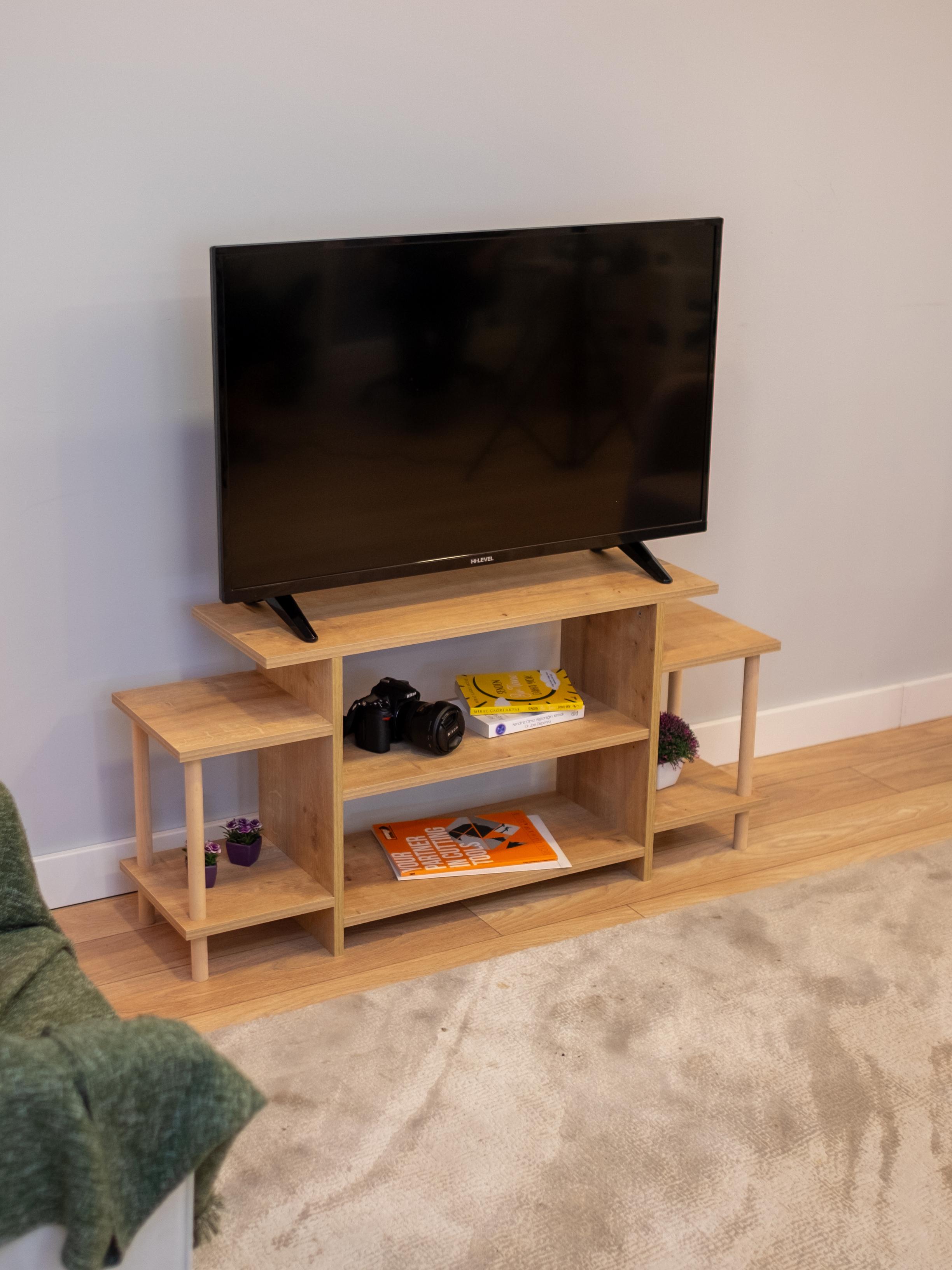 Tv Ünitesi Ahşap Ayaklı Televizyon Sehpası Dekoratif Raflı Modern Mobilya - Safir Meşe - 120 Cm