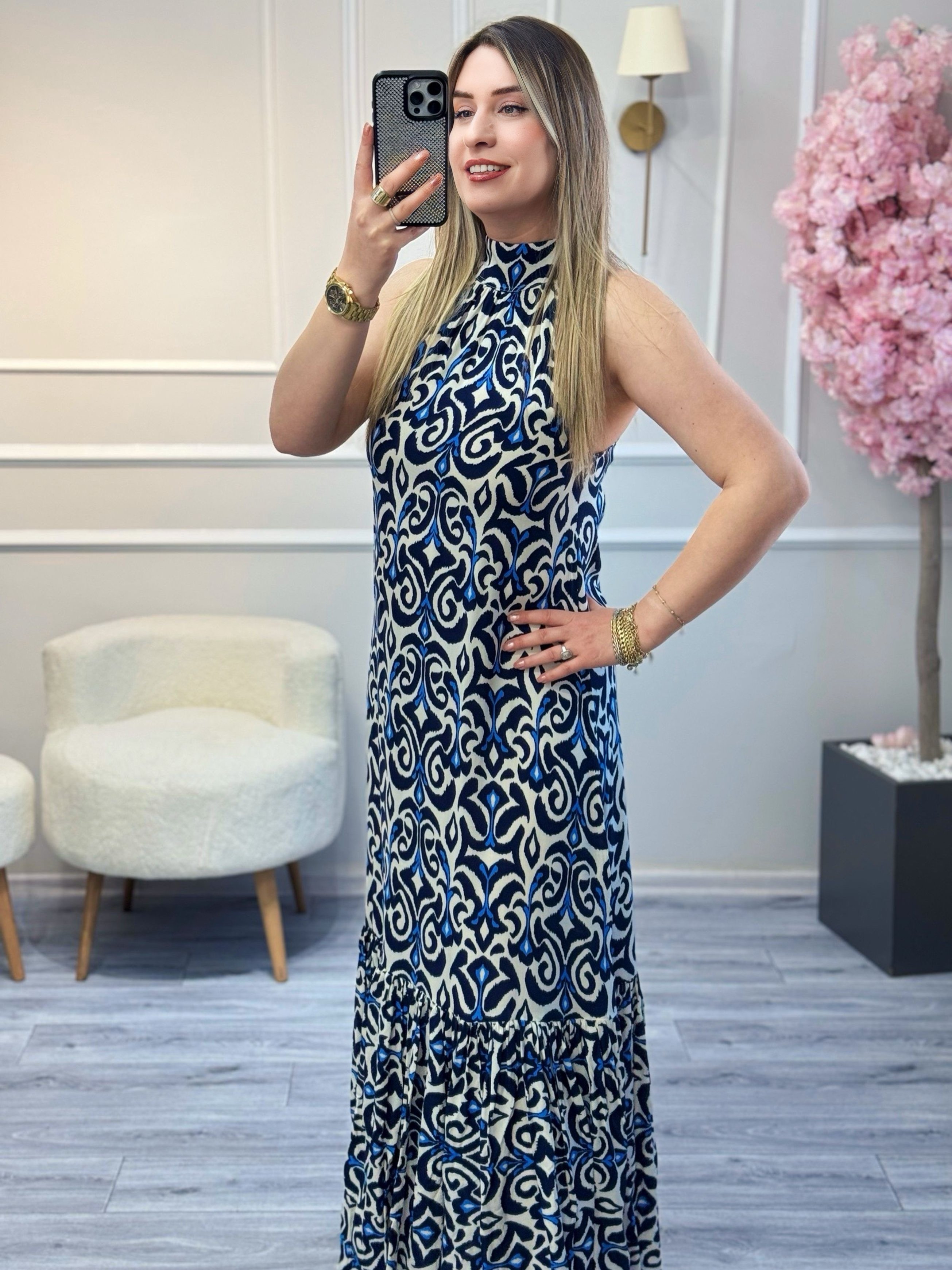 Halter Yaka Volanlı Maxi Elbise